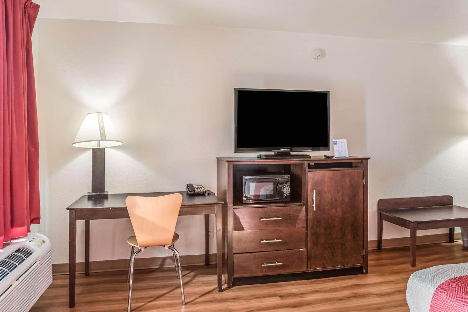 Motel 6-Levittown, PA - Bensalem