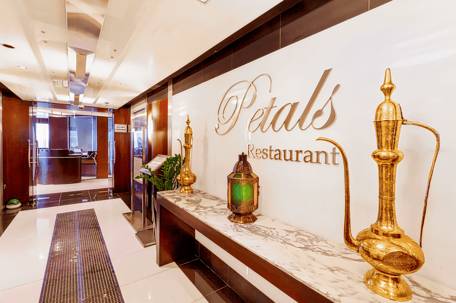 Rose Rayhaan by Rotana