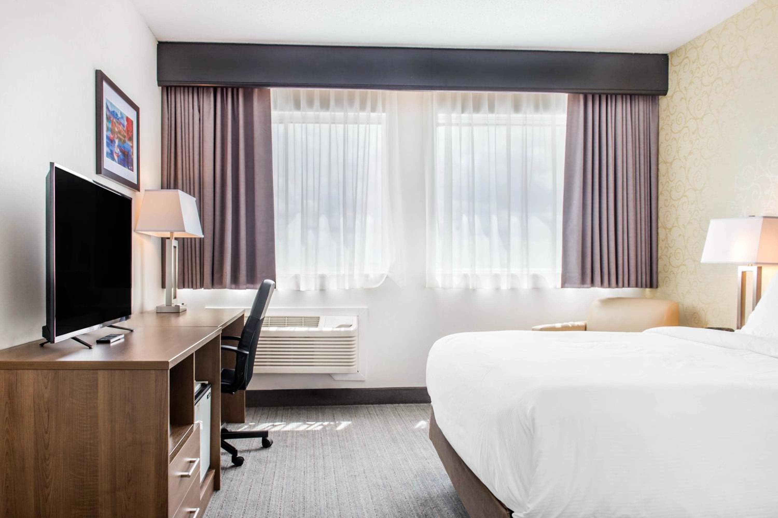 Quality Hotel Dorval