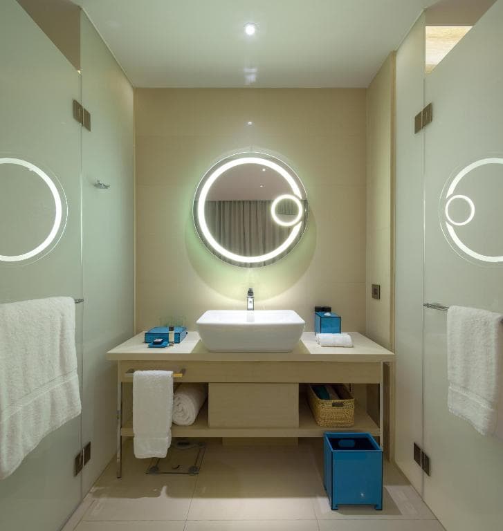 Indigo Hong Kong Island, an IHG Hotel