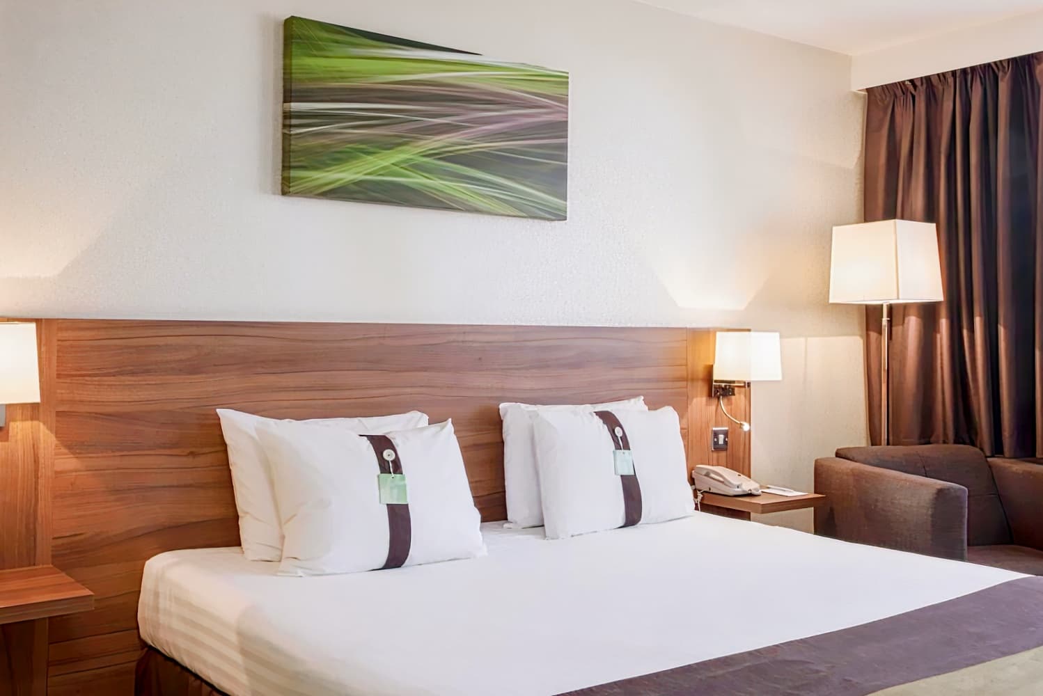 Holiday Inn Lincoln, an IHG Hotel