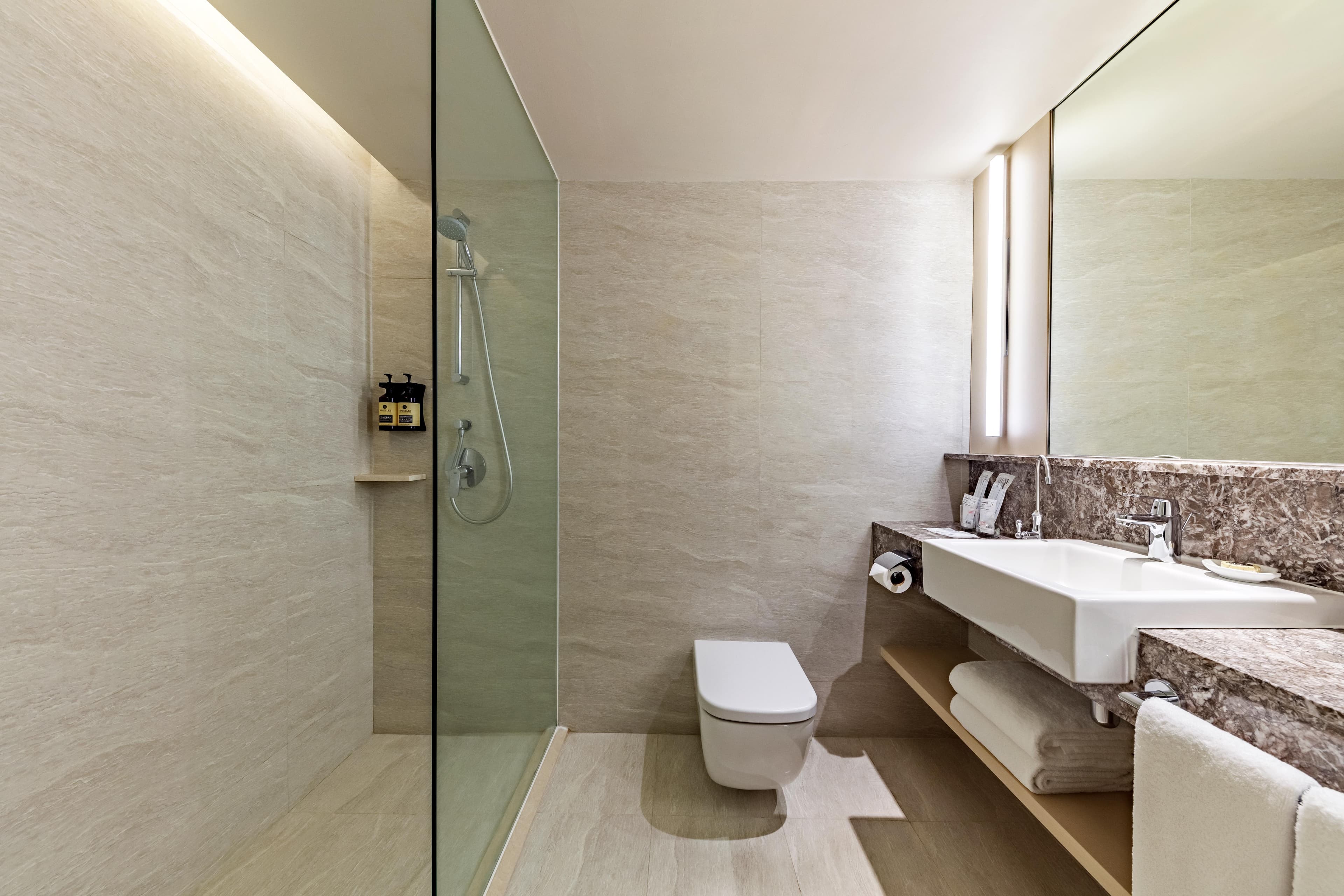 PARKROYAL on Beach Road