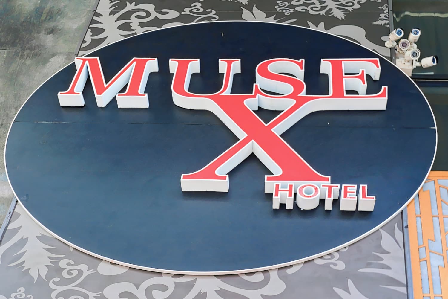 Muse x Hotel