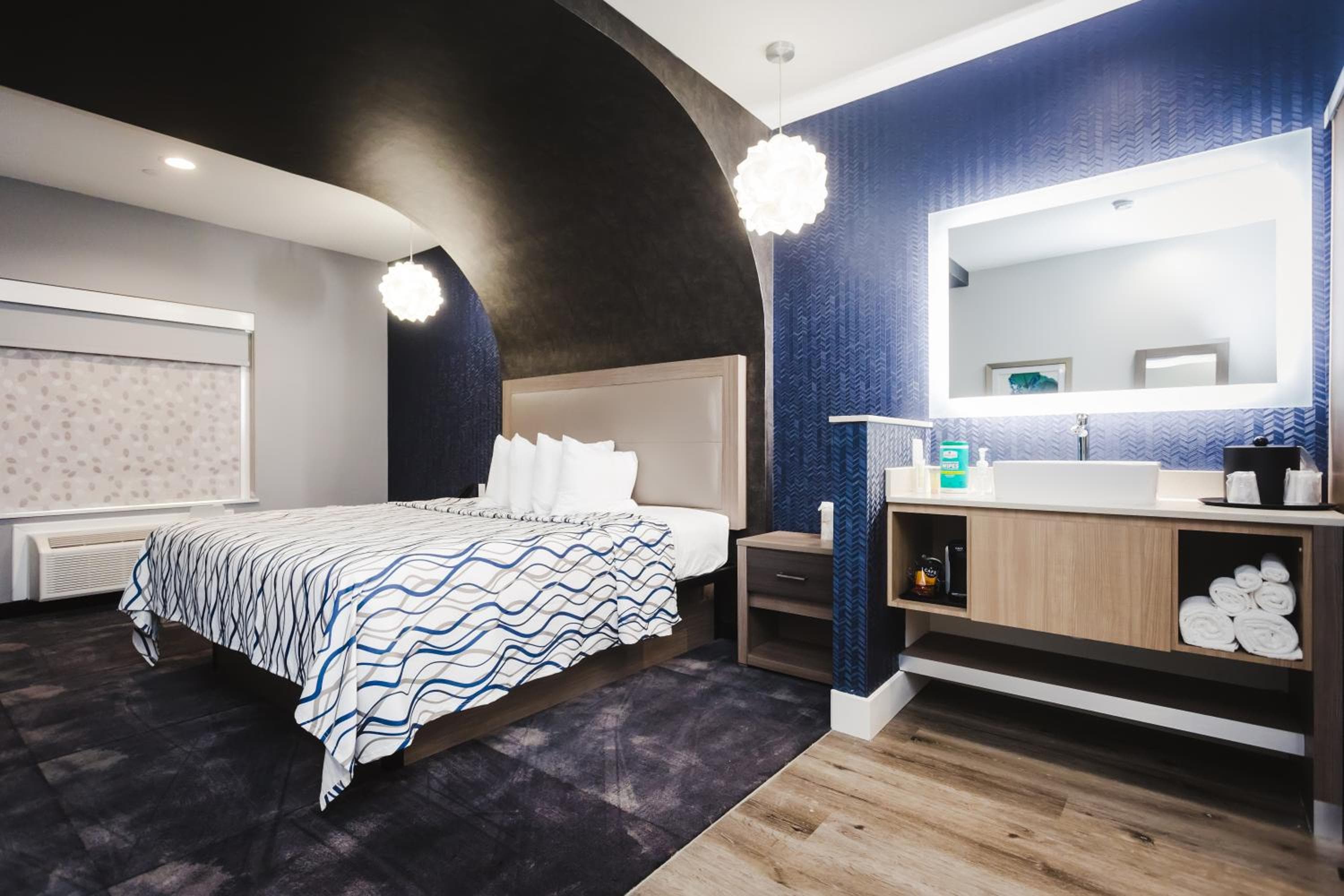 Palace Inn Blue Houston East Beltway 8