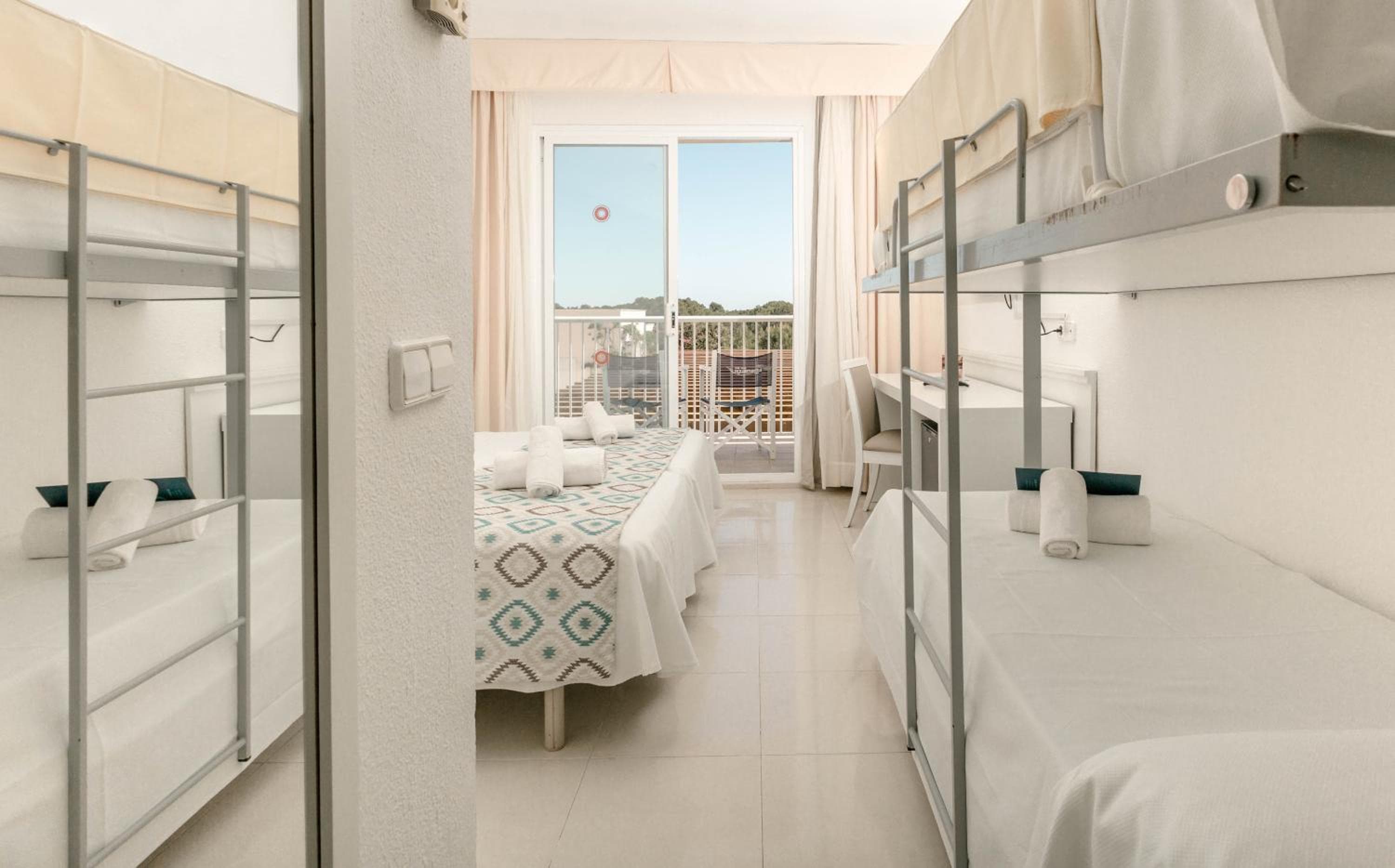 Club Hotel Aguamarina