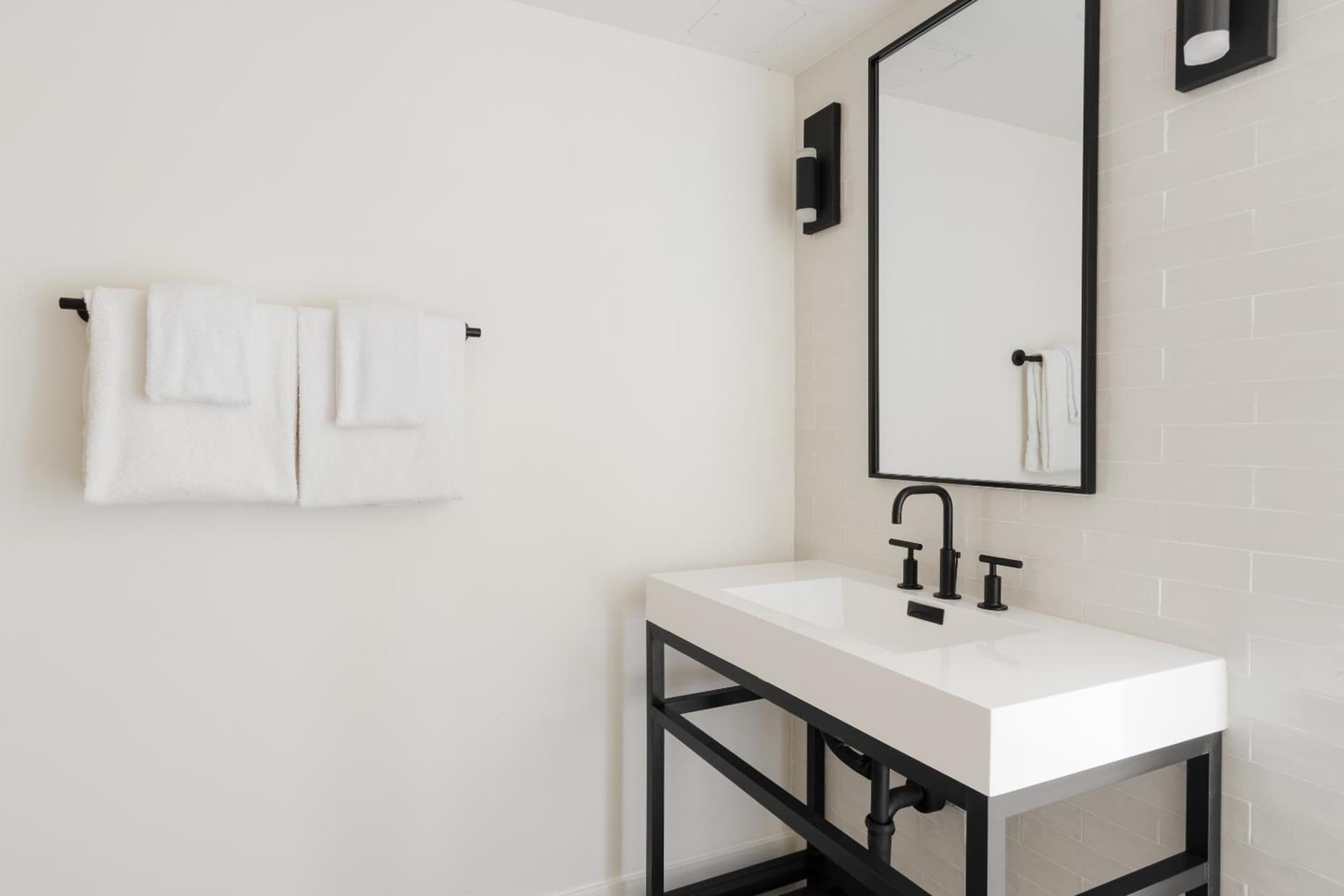 The Anthem Los Angeles Stadium District, Tapestry by Hilton