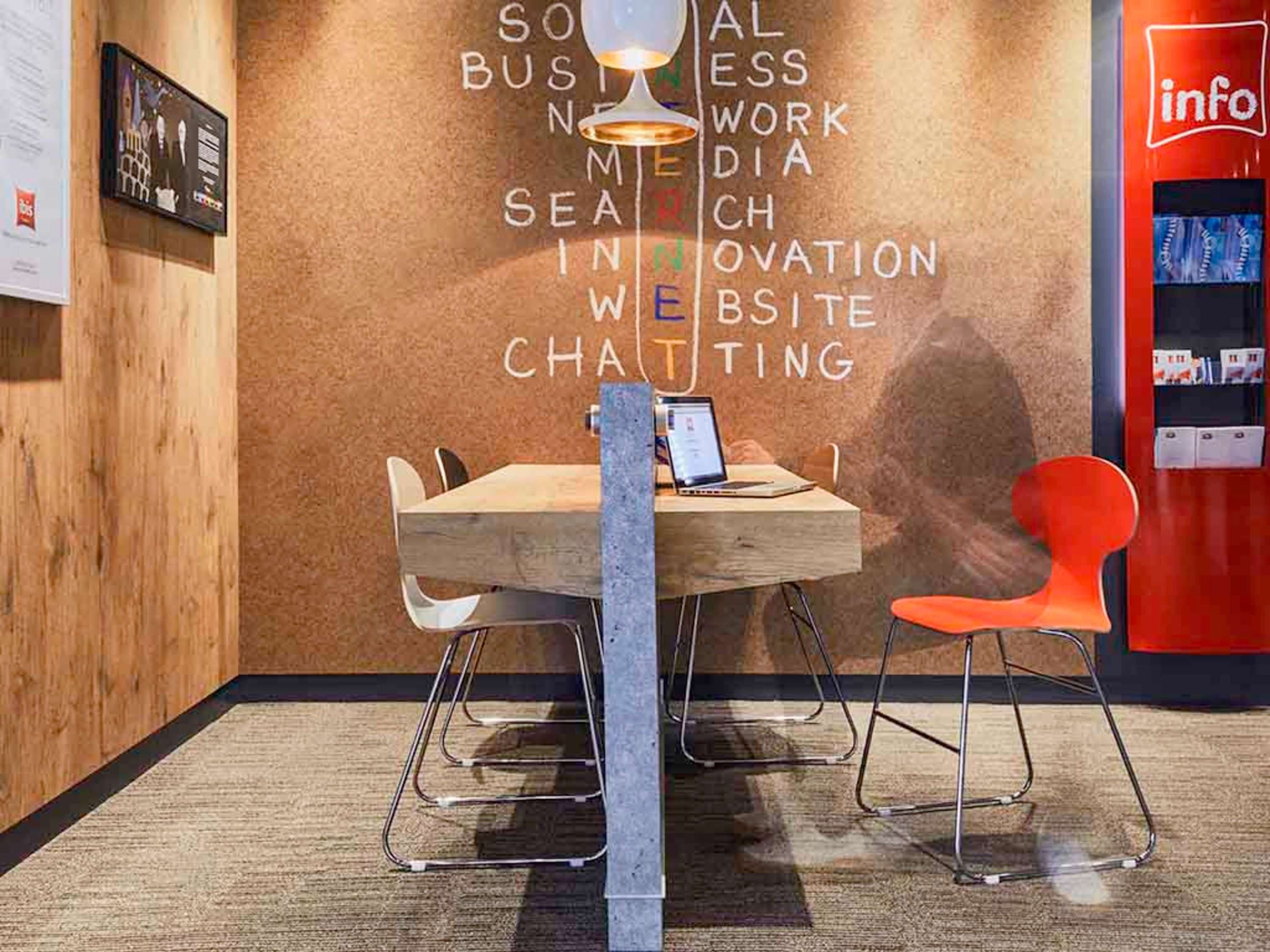 ibis Toulon La-Seyne