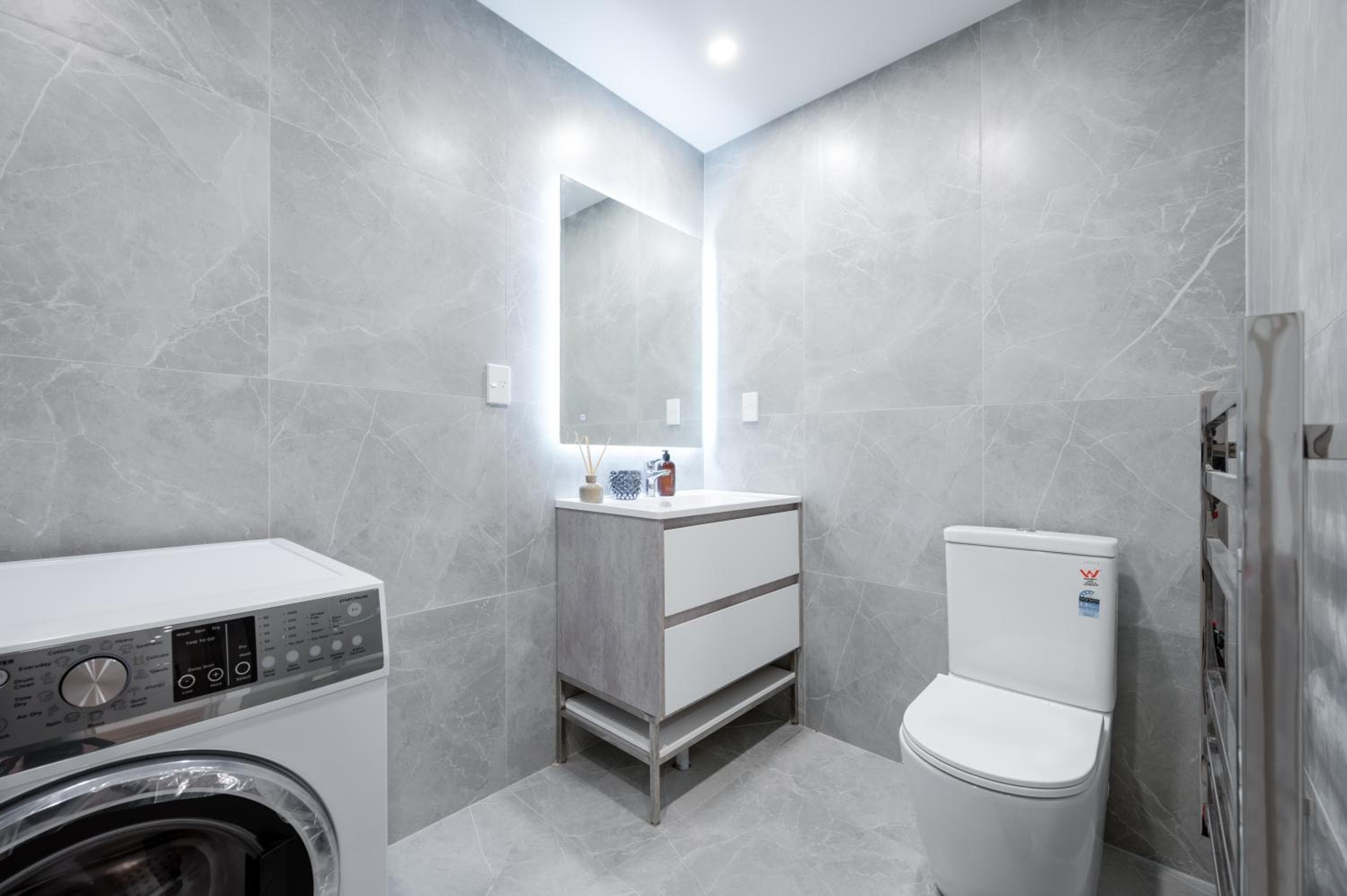 Sunrise Garden Suites