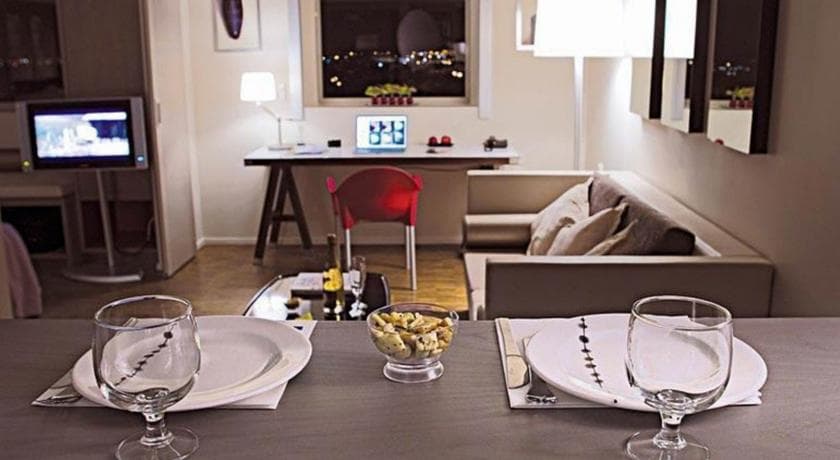 Quality Only Suites CDG