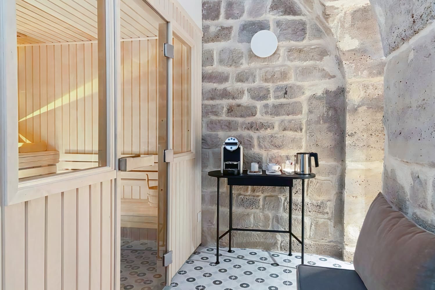 Le Petit Beaumarchais Hotel & Spa