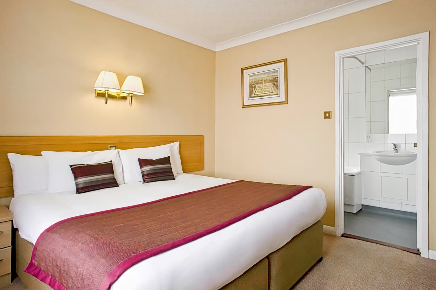 Best Western Burns Hotel