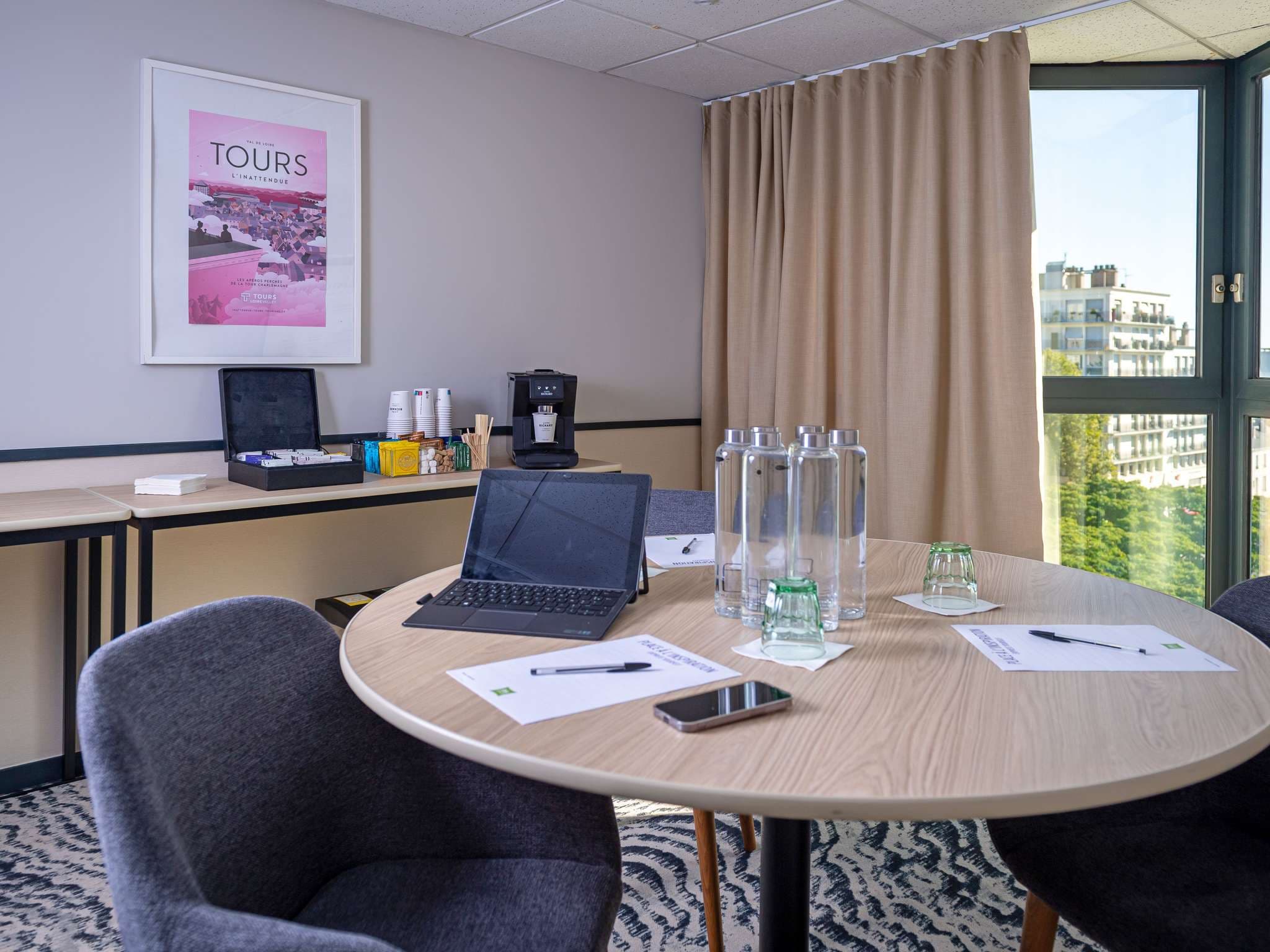 ibis Styles Tours Centre