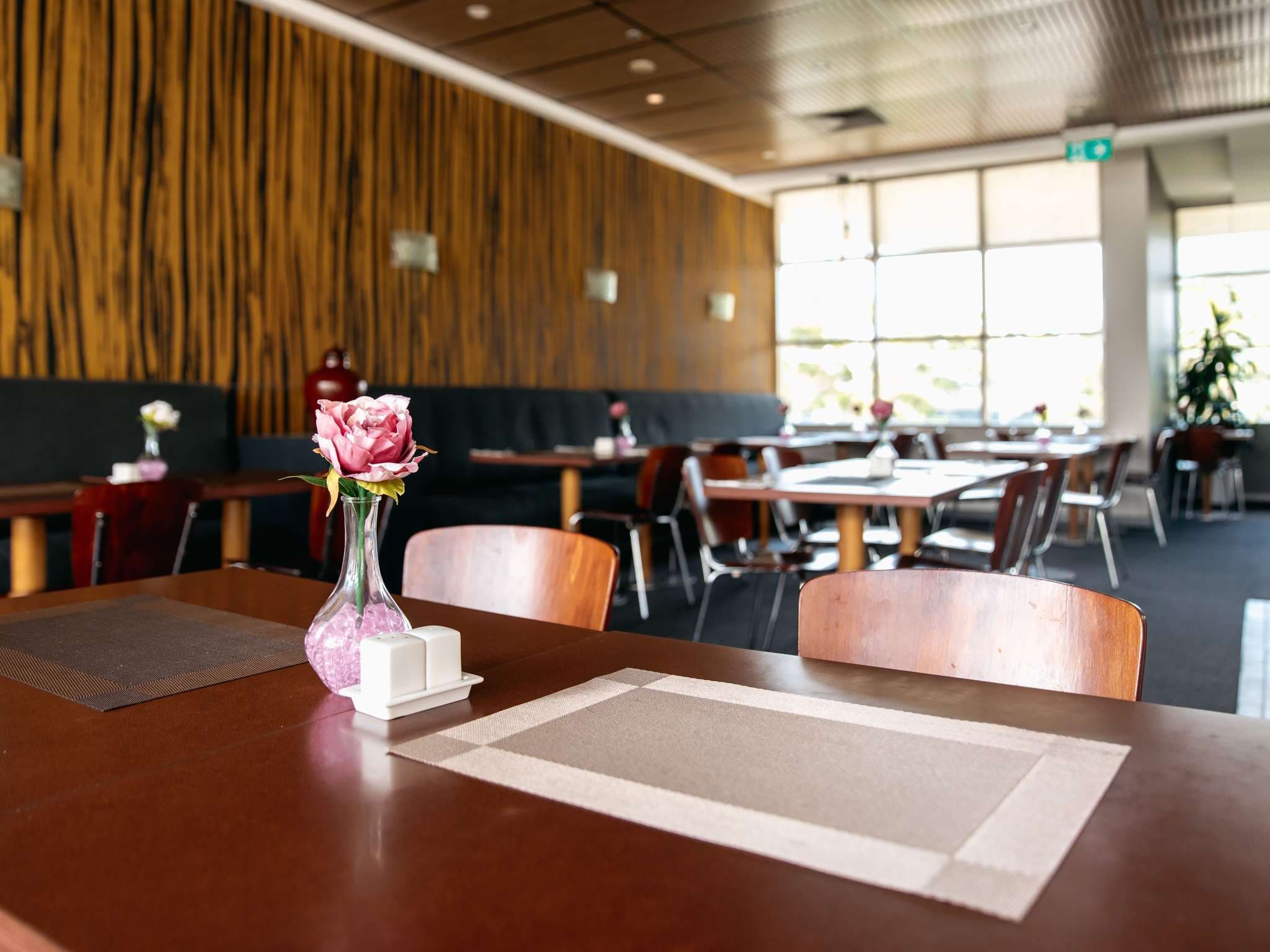 Mercure Sydney Parramatta