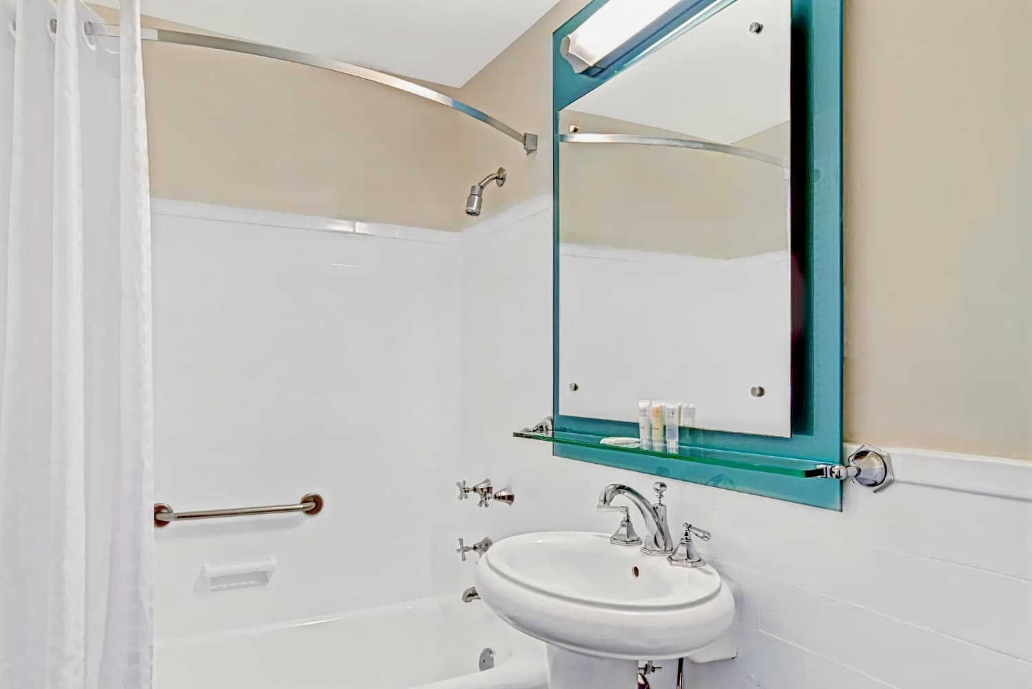 NEW YORKER BY LOTTE HOTELS