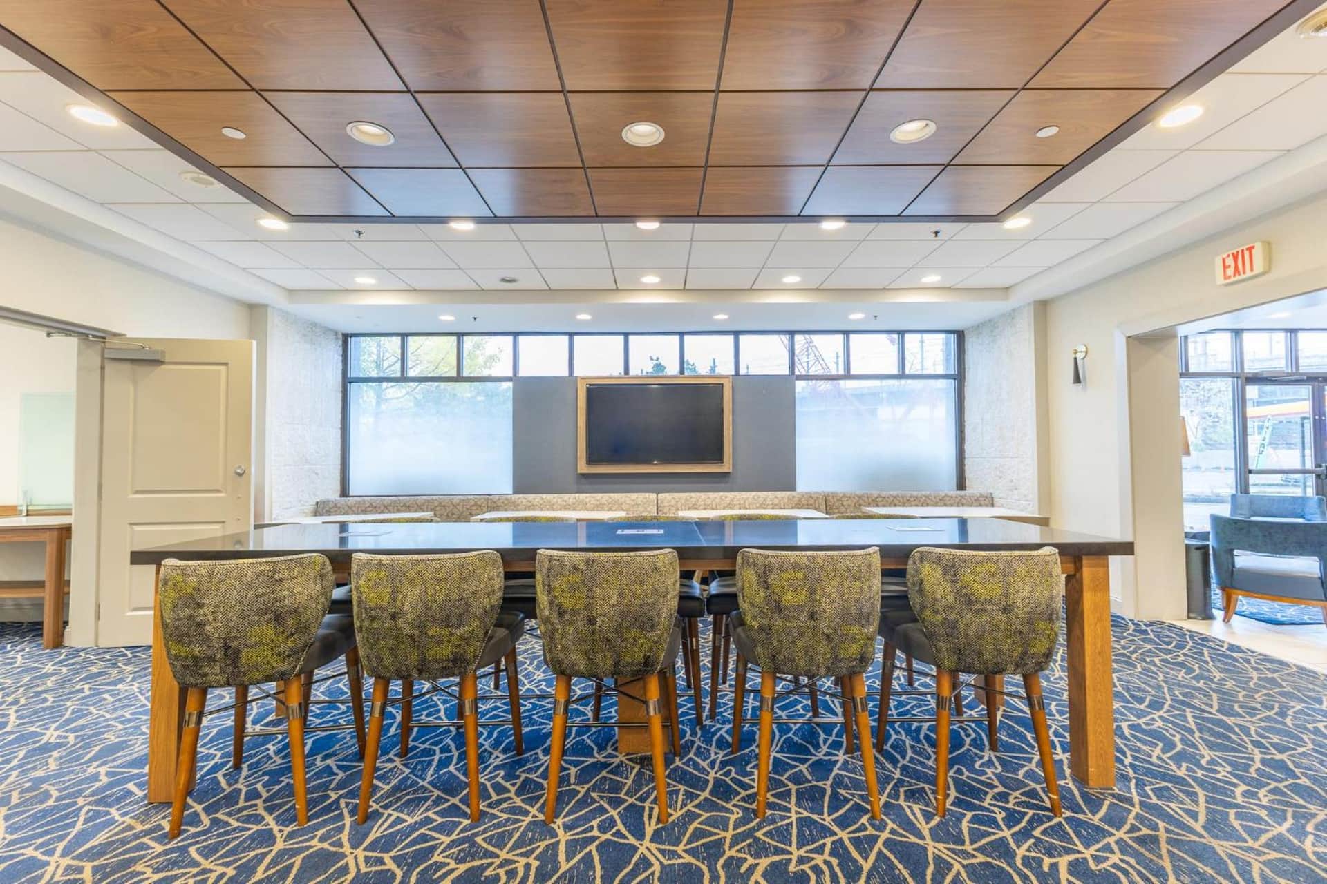 Holiday Inn Express & Suites Boston - Cambridge