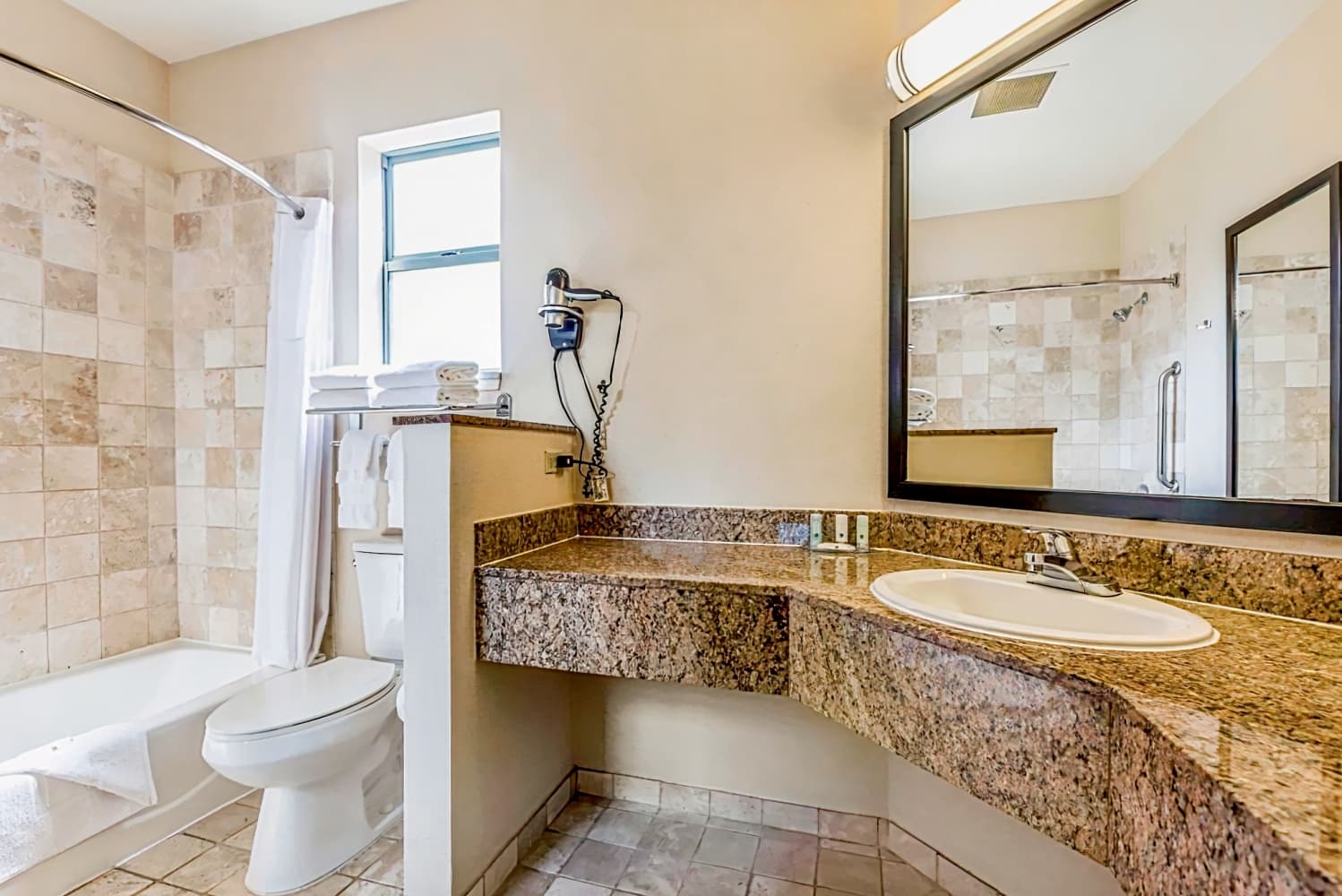 Quality Suites San Diego SeaWorld Area