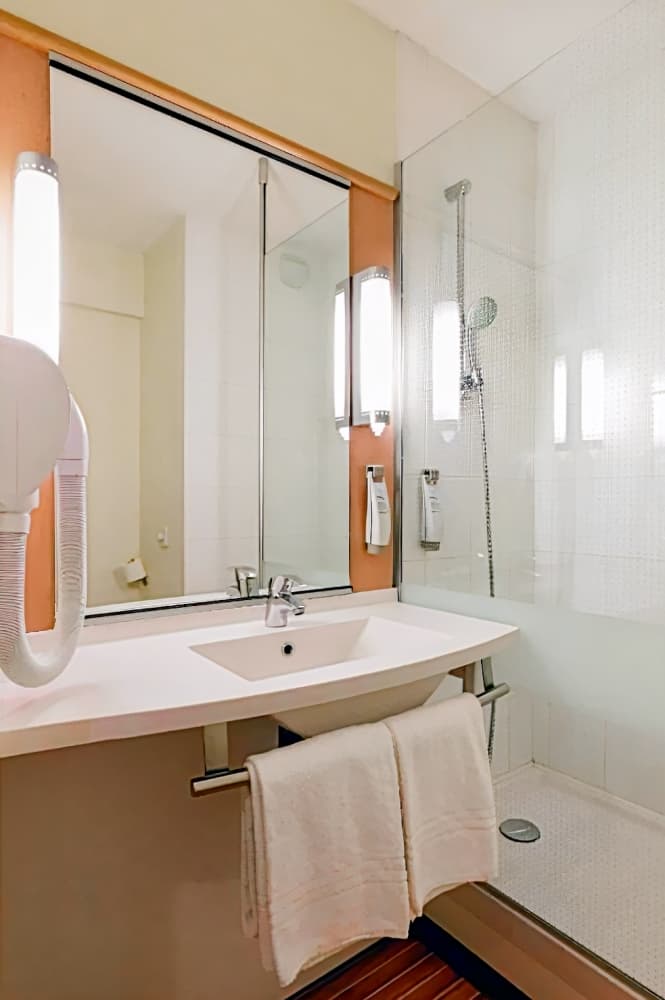 ibis La Roche sur Yon