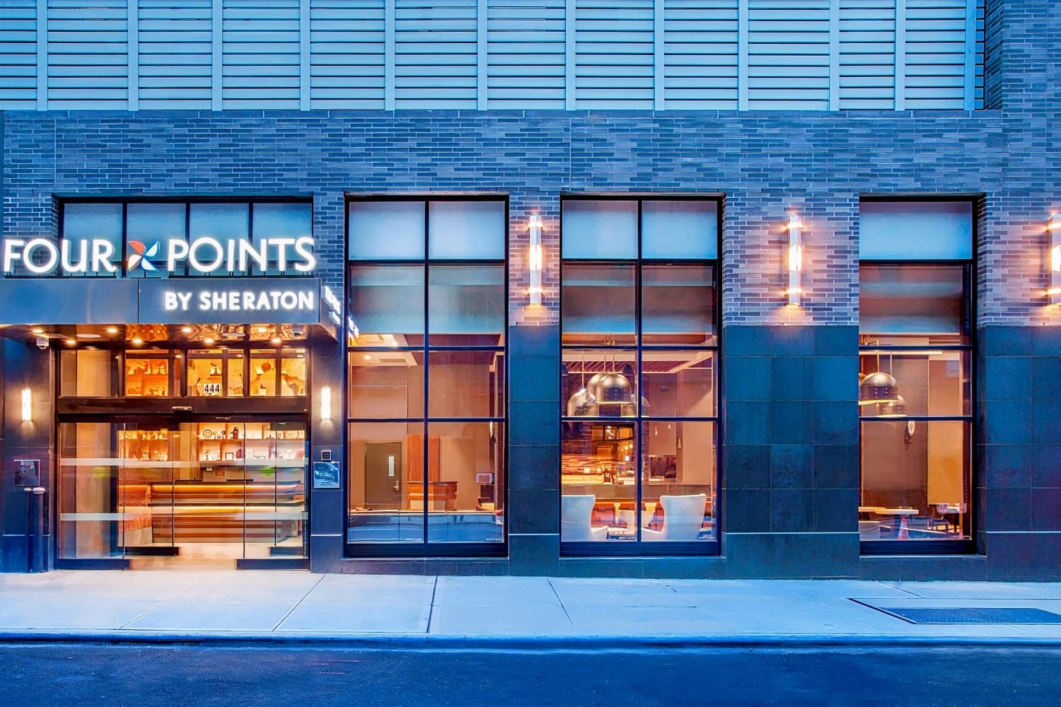 Four Points by Sheraton Manhattan Midtown West