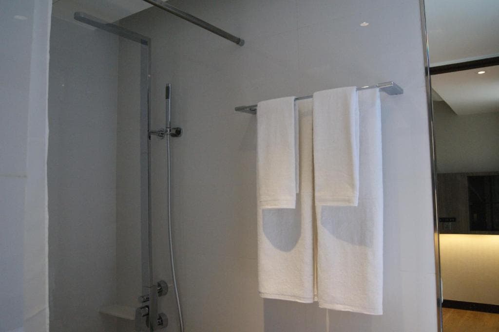 Aqueen Hotel Kitchener