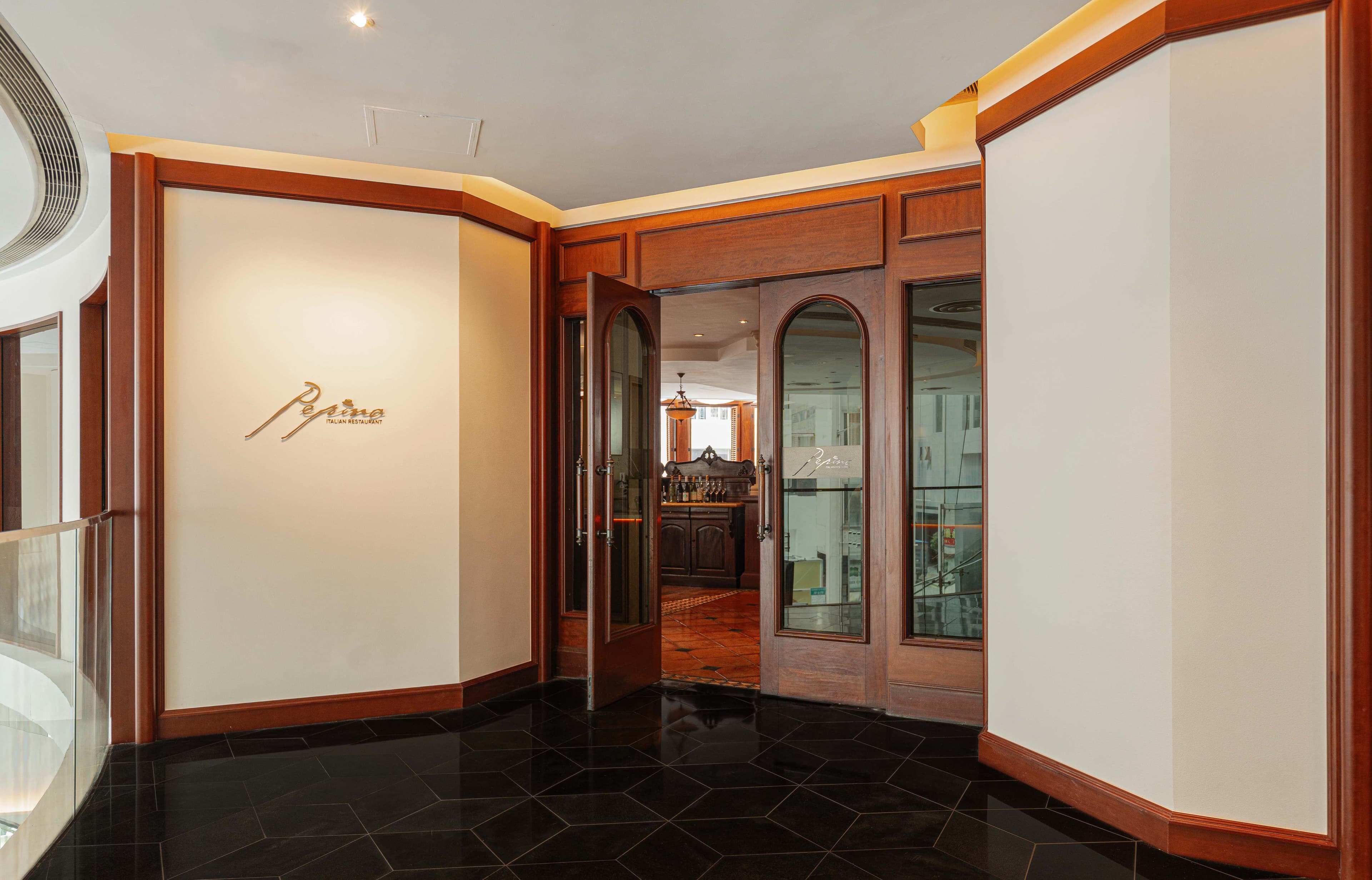 Novotel Hong Kong Century