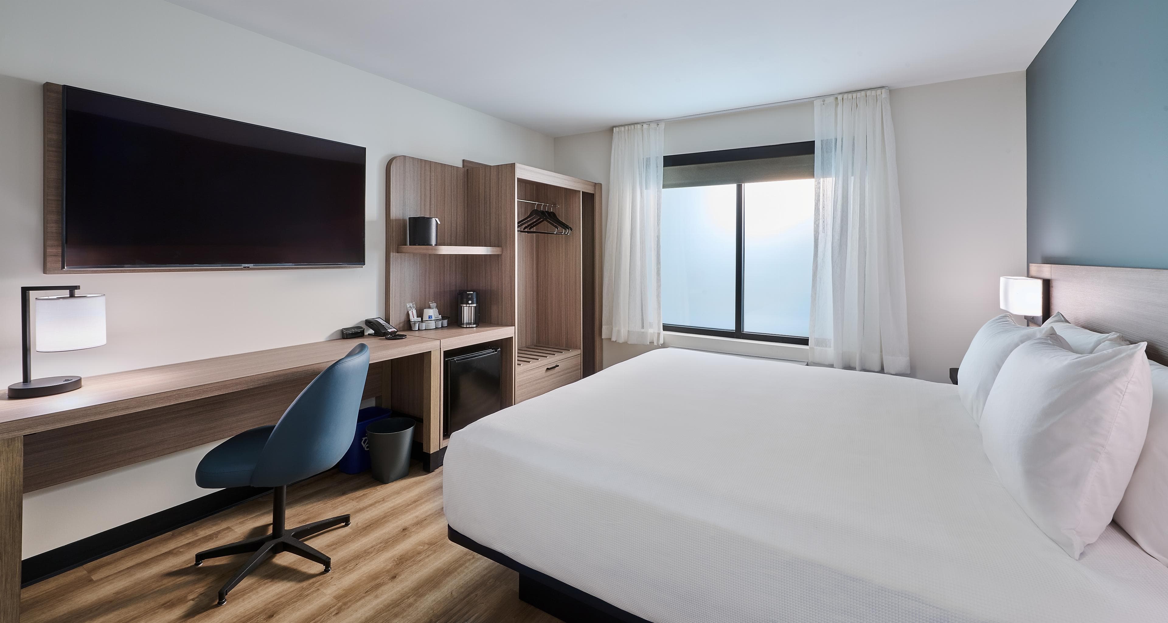 Hyatt Select Philadelphia Airport