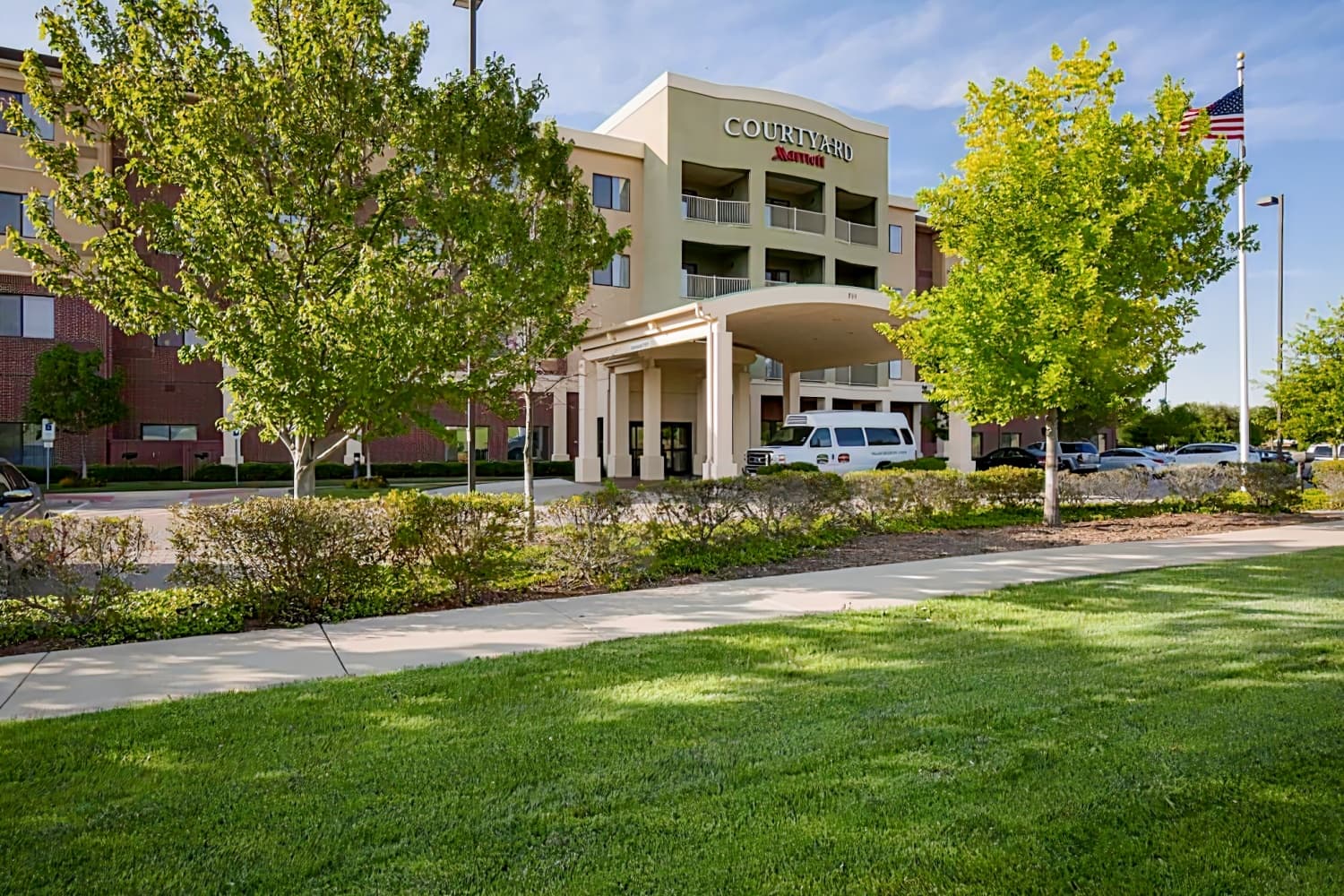 Courtyard Dallas Arlington South