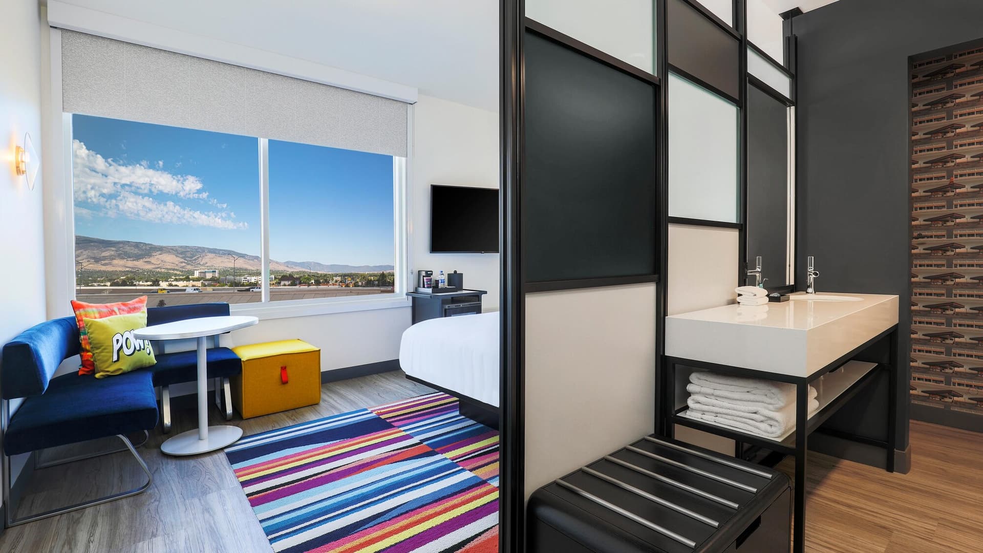Aloft by Marriott Reno Tahoe International Airport