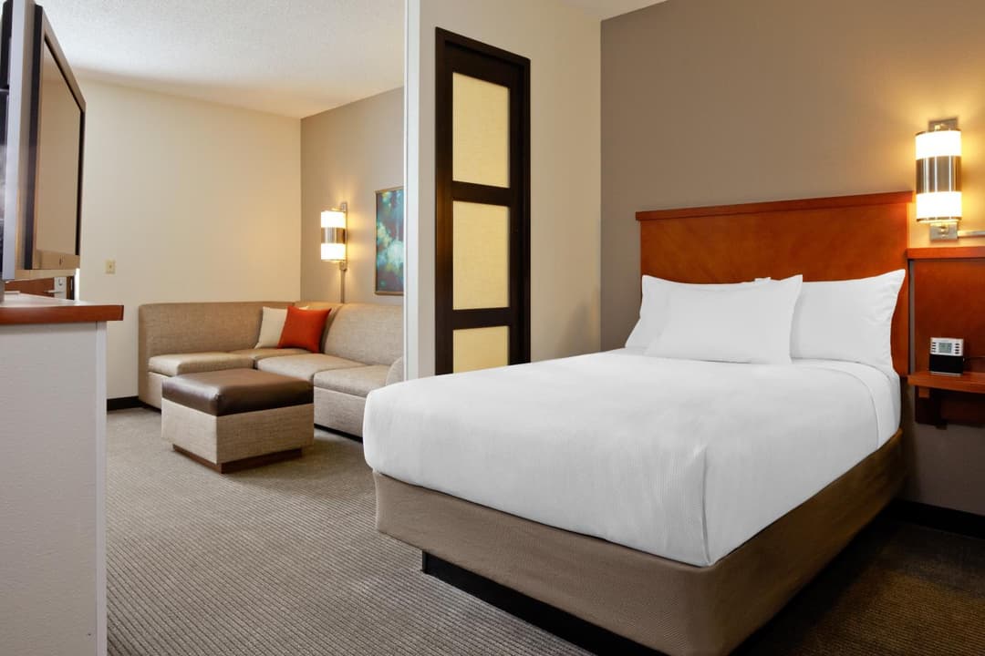 Hyatt Place Chicago / Lombard - Oak Brook