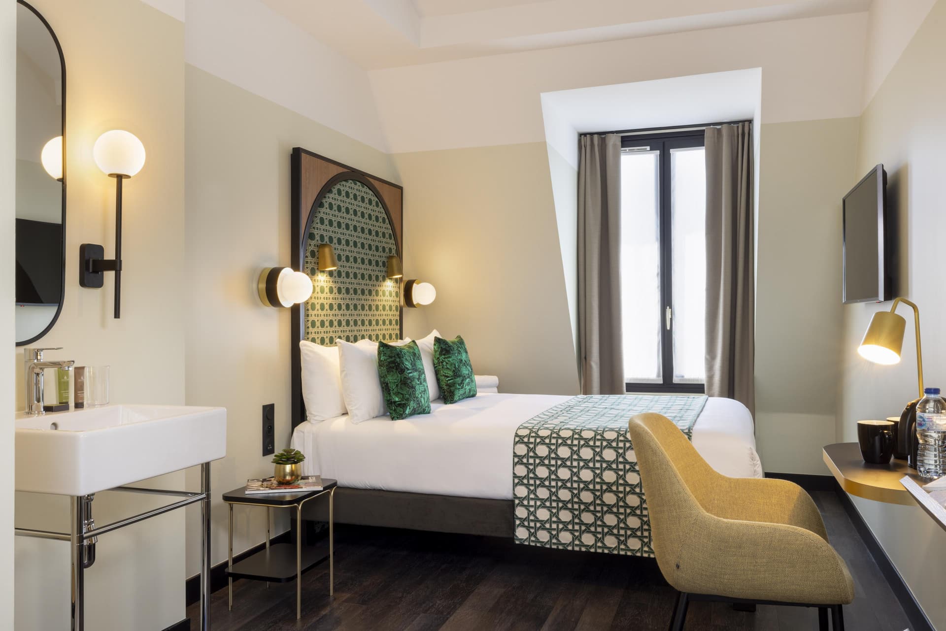Avalon Cosy Hotel Paris Gare du Nord