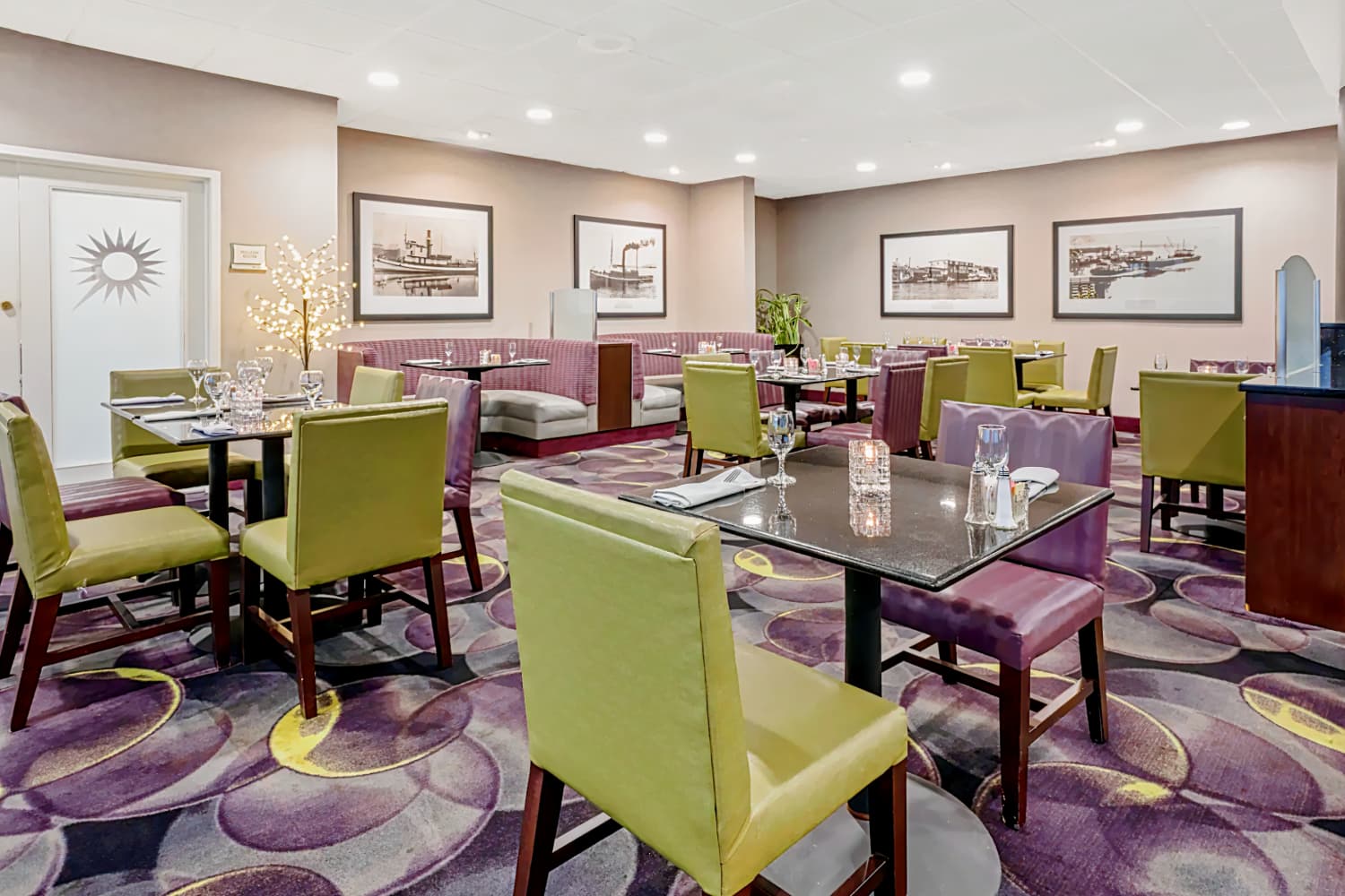 La Quinta Inn & Suites by Wyndham Tacoma - Seattle