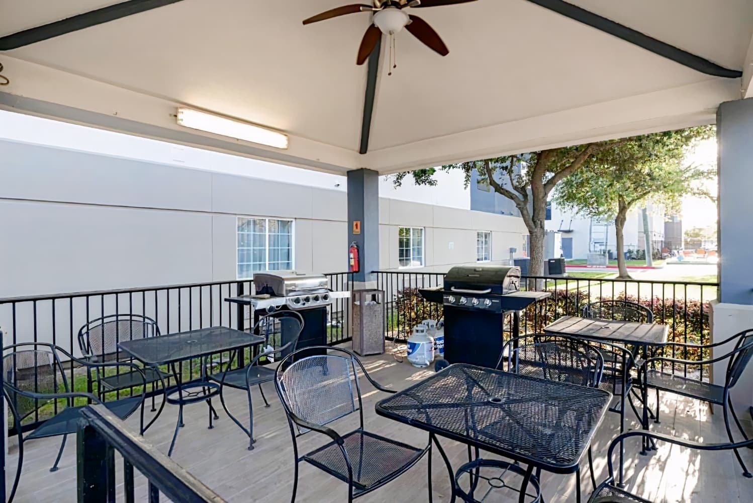 Candlewood Suites Houston Westchase - Westheimer, an IHG Hotel