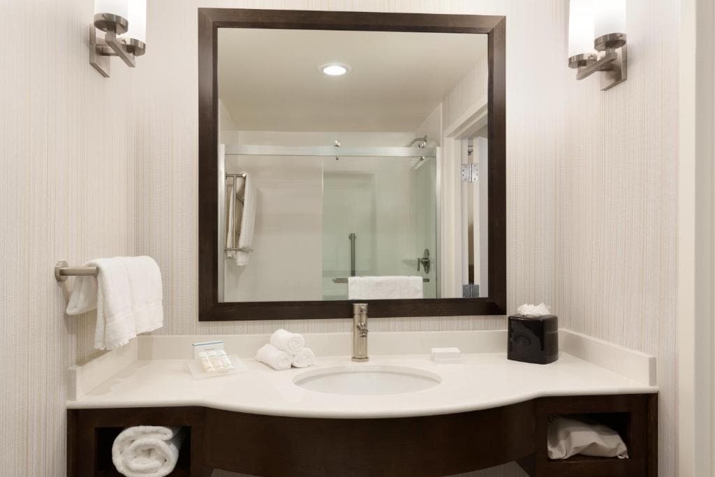 Hilton Garden Inn Boston Logan Airport