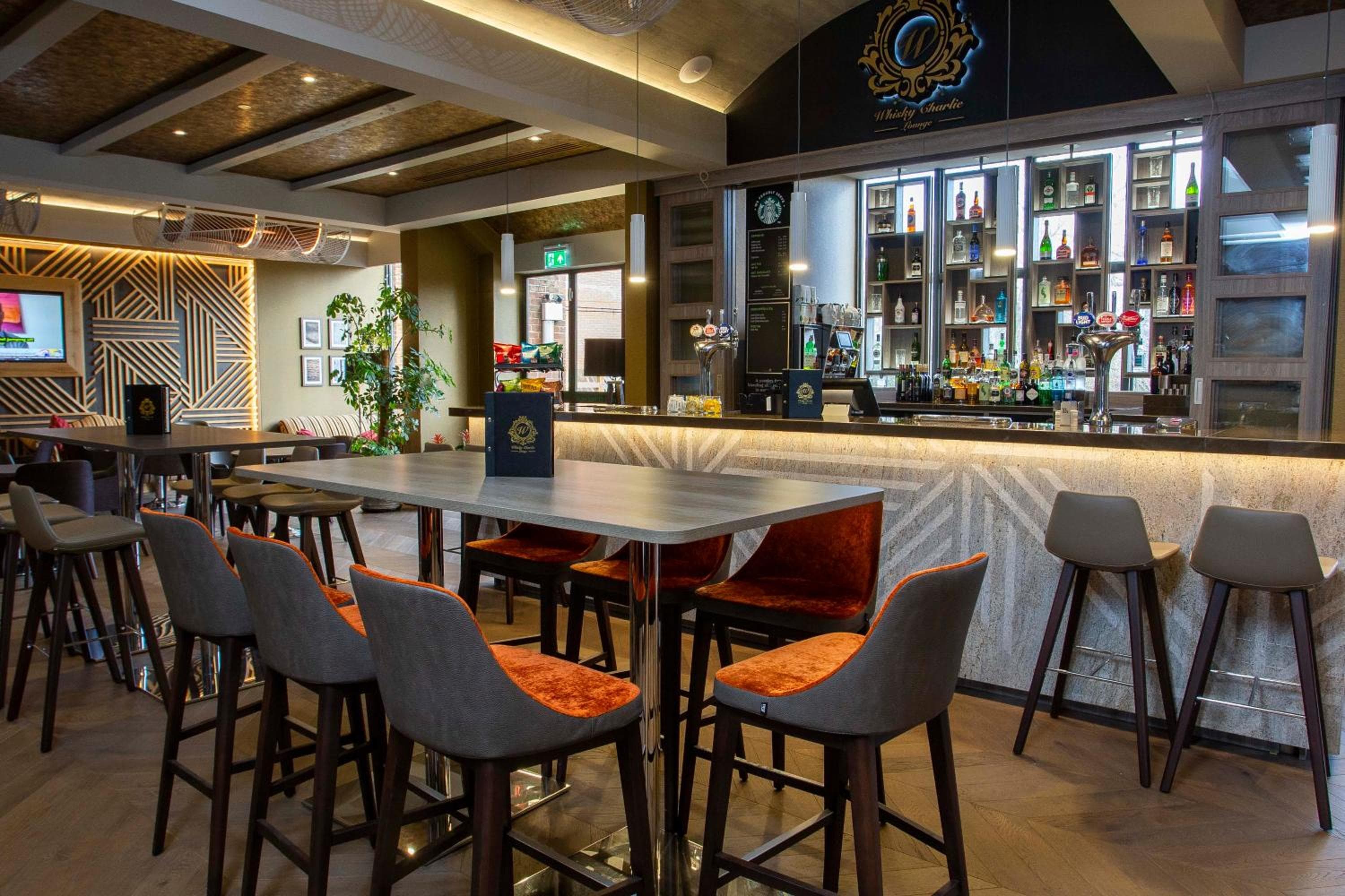 Best Western Plus Moat House Reading