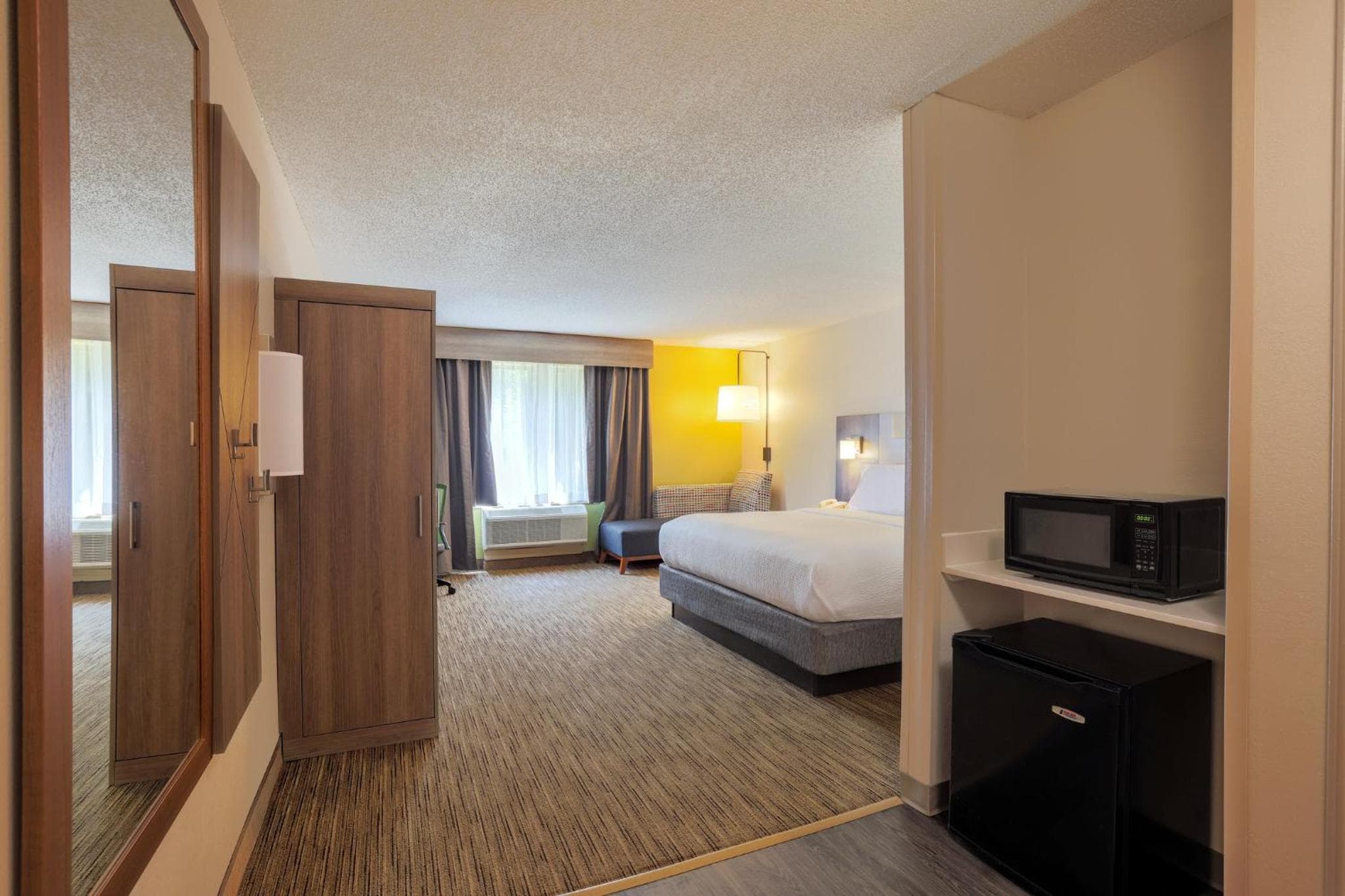 Holiday Inn Express Hotel & Suites Raleigh North - Wake Forest, an IHG Hotel
