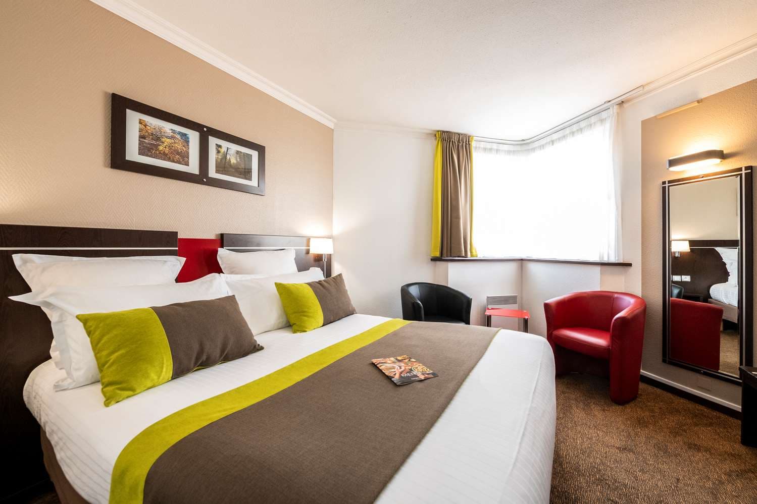 Campanile Reims Centre - Cathédrale