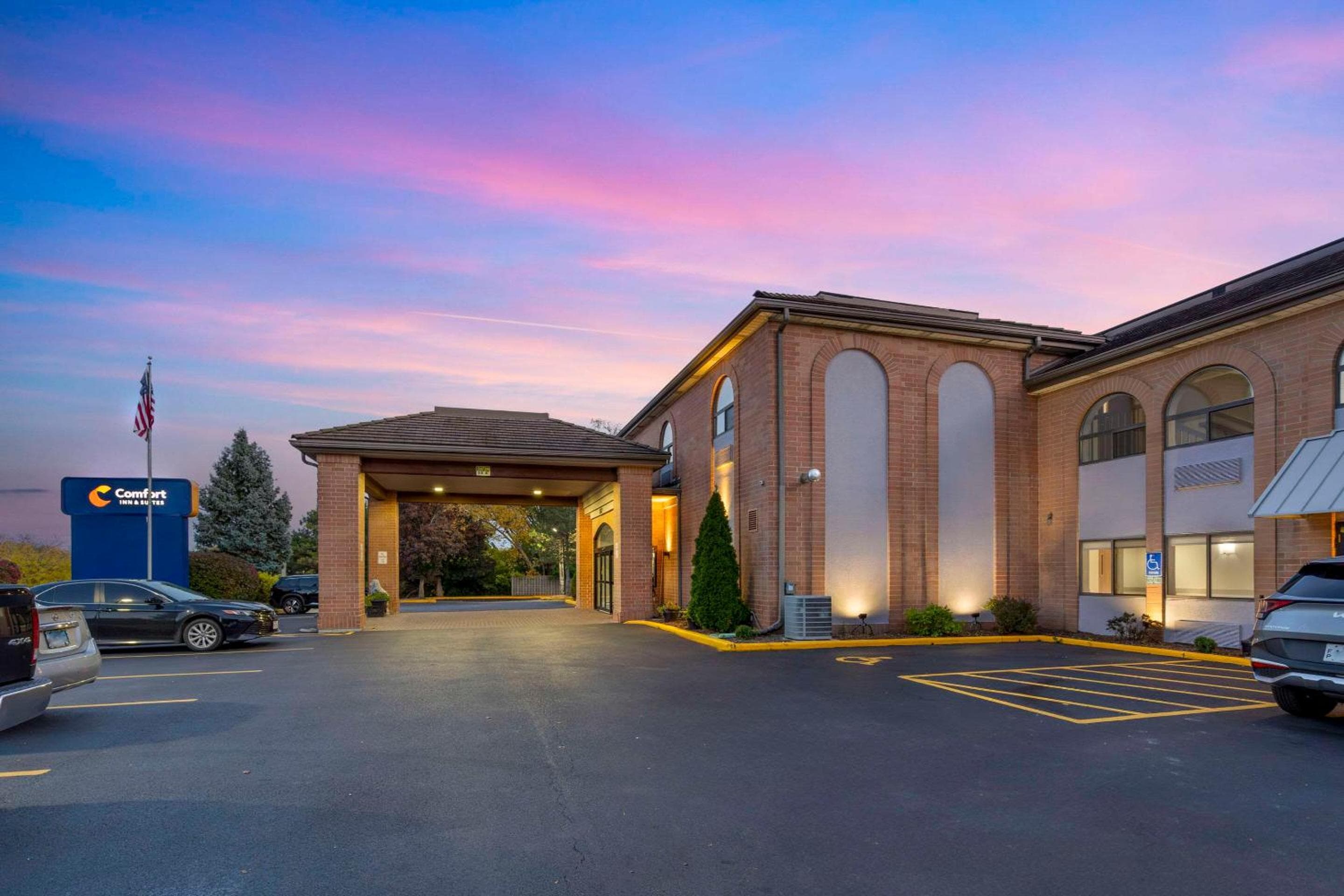 Comfort Inn & Suites Mundelein-Vernon Hills