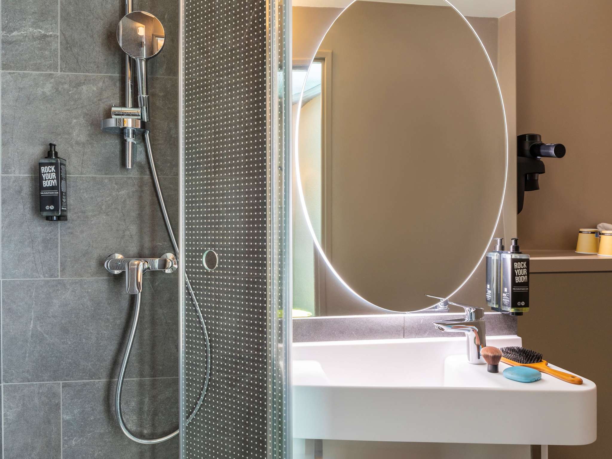 ibis Paris Coeur d'Orly Airport