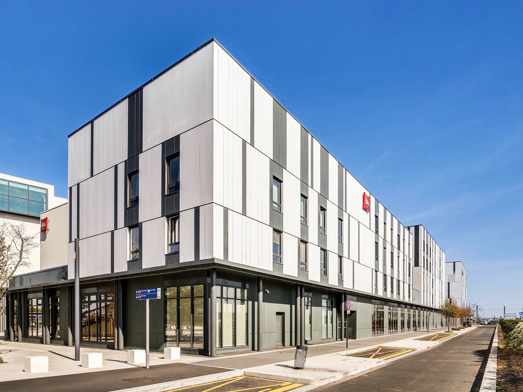 ibis Paris Coeur d'Orly Airport