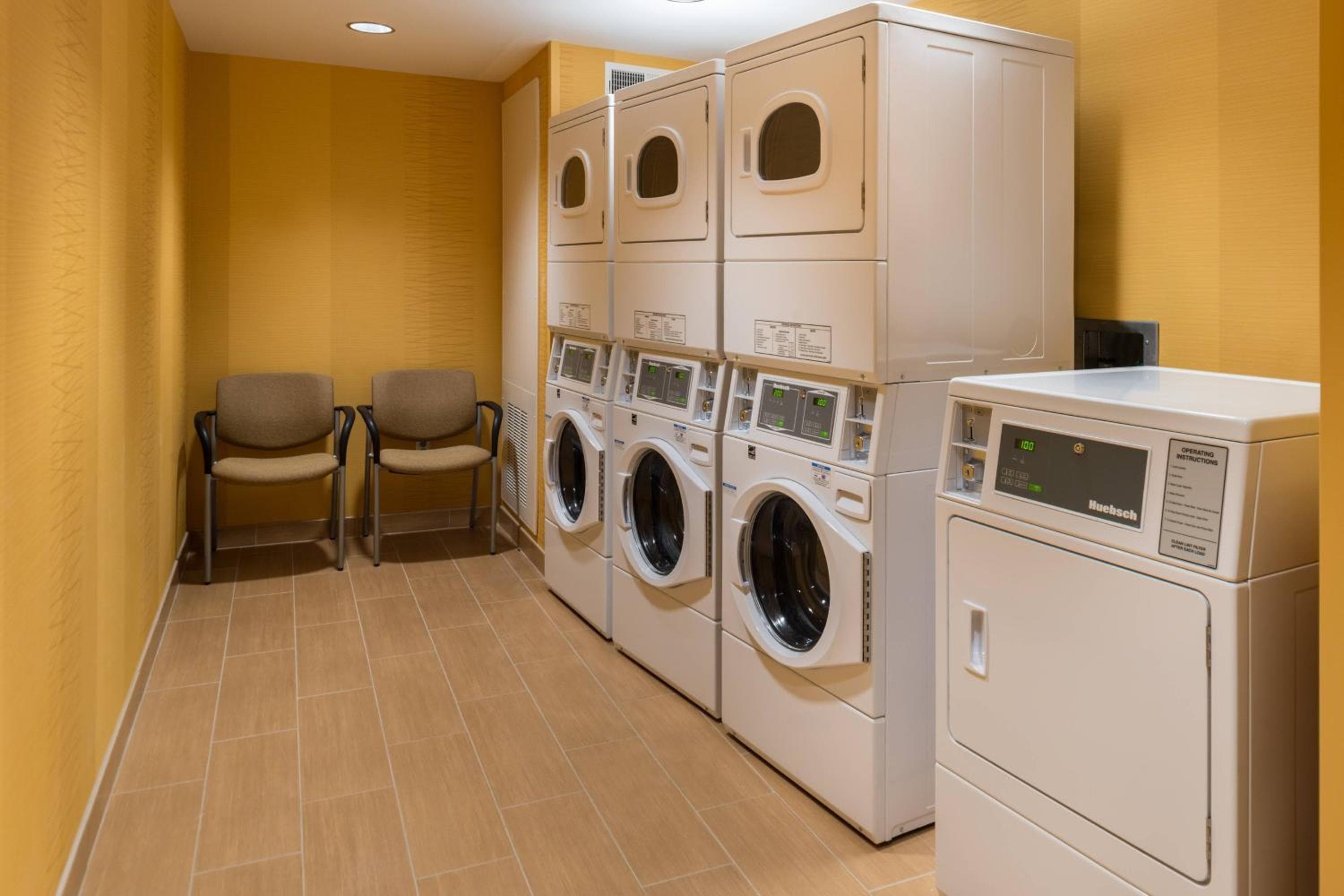 Fairfield Inn & Suites by Marriott Orlando East/UCF Area