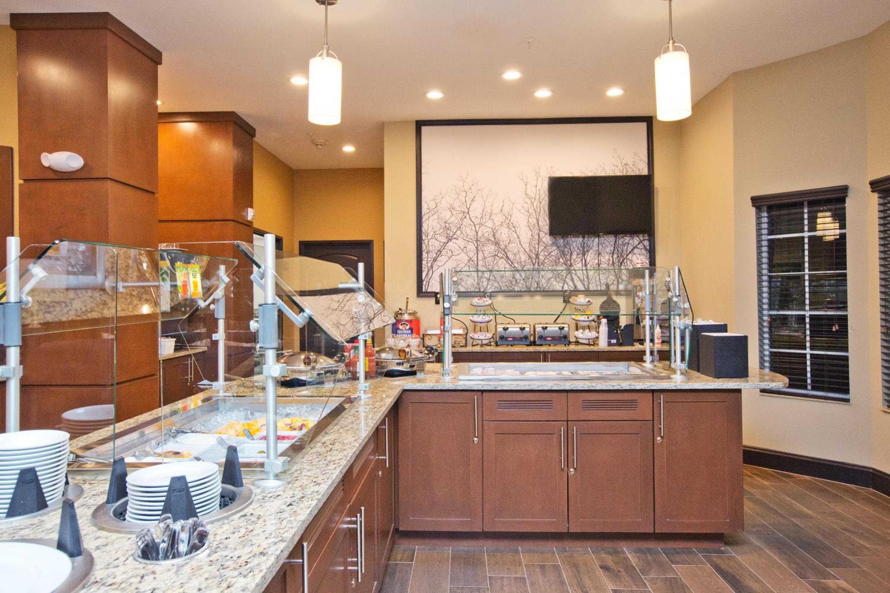 Staybridge Suites Austin South Interstate Hwy 35 by IHG