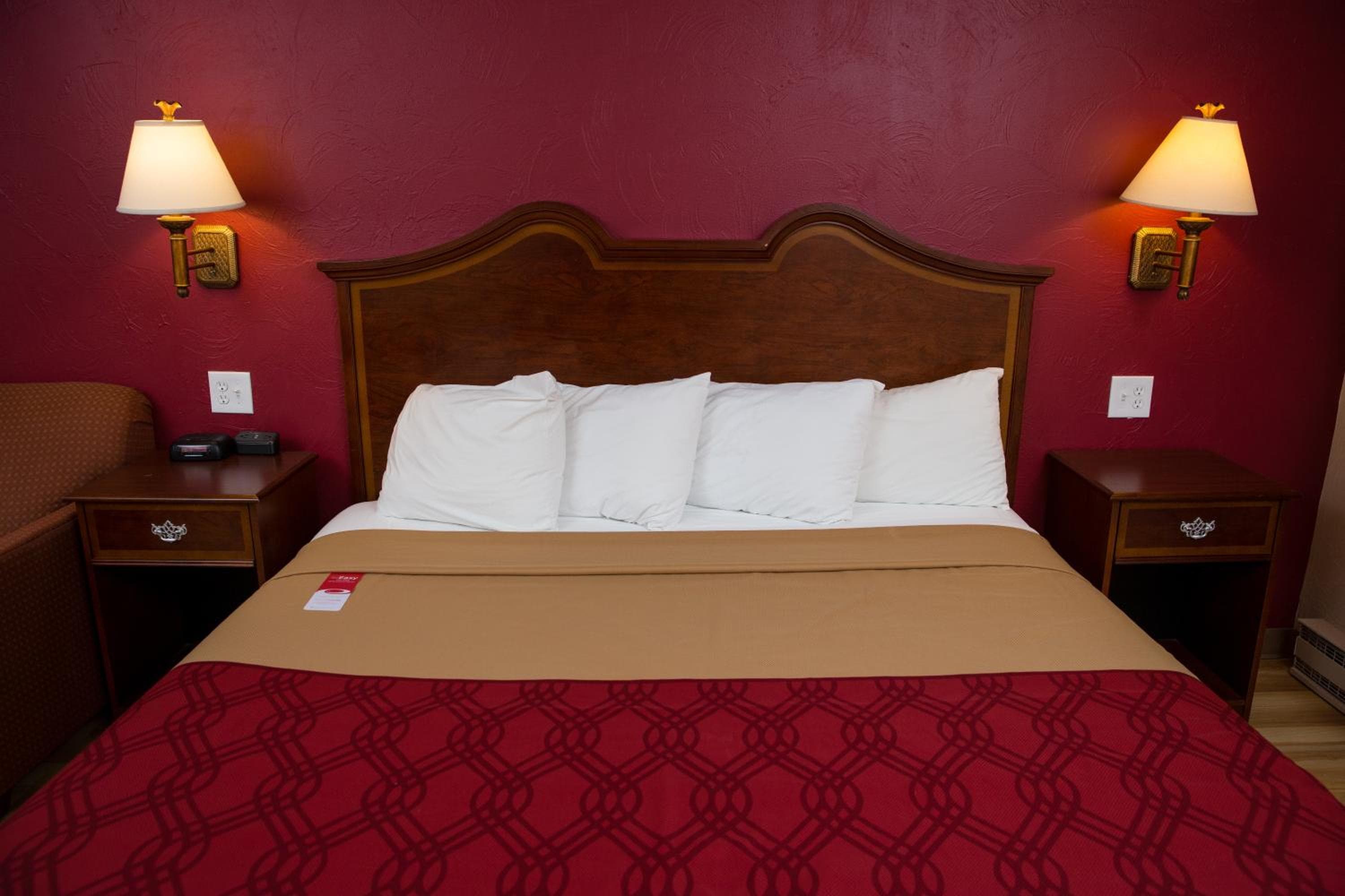 Econo Lodge Sturbridge Route 20