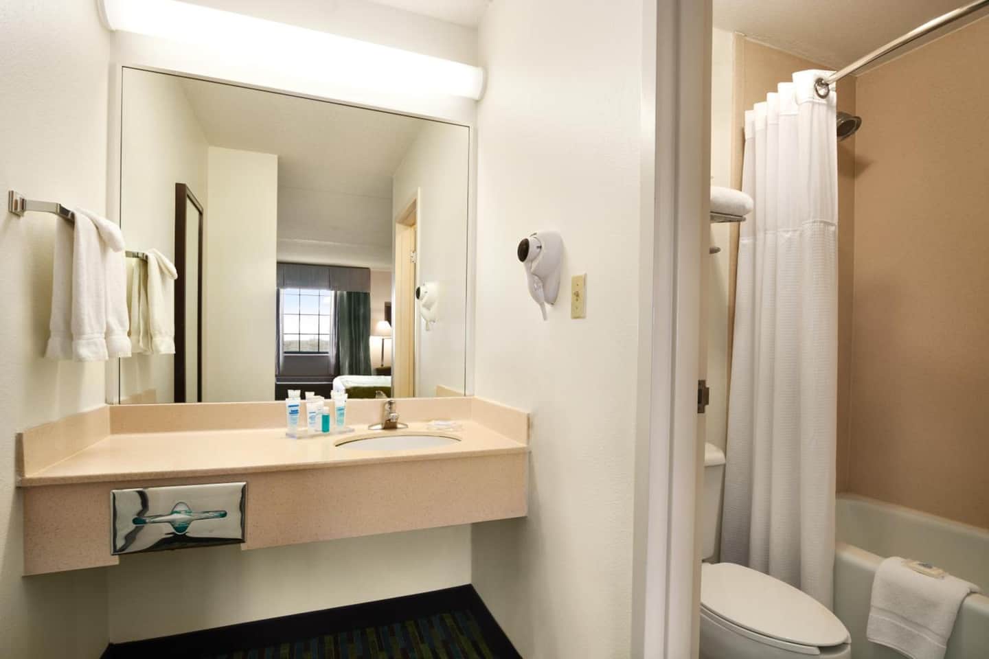 Wyndham Garden Wichita Downtown