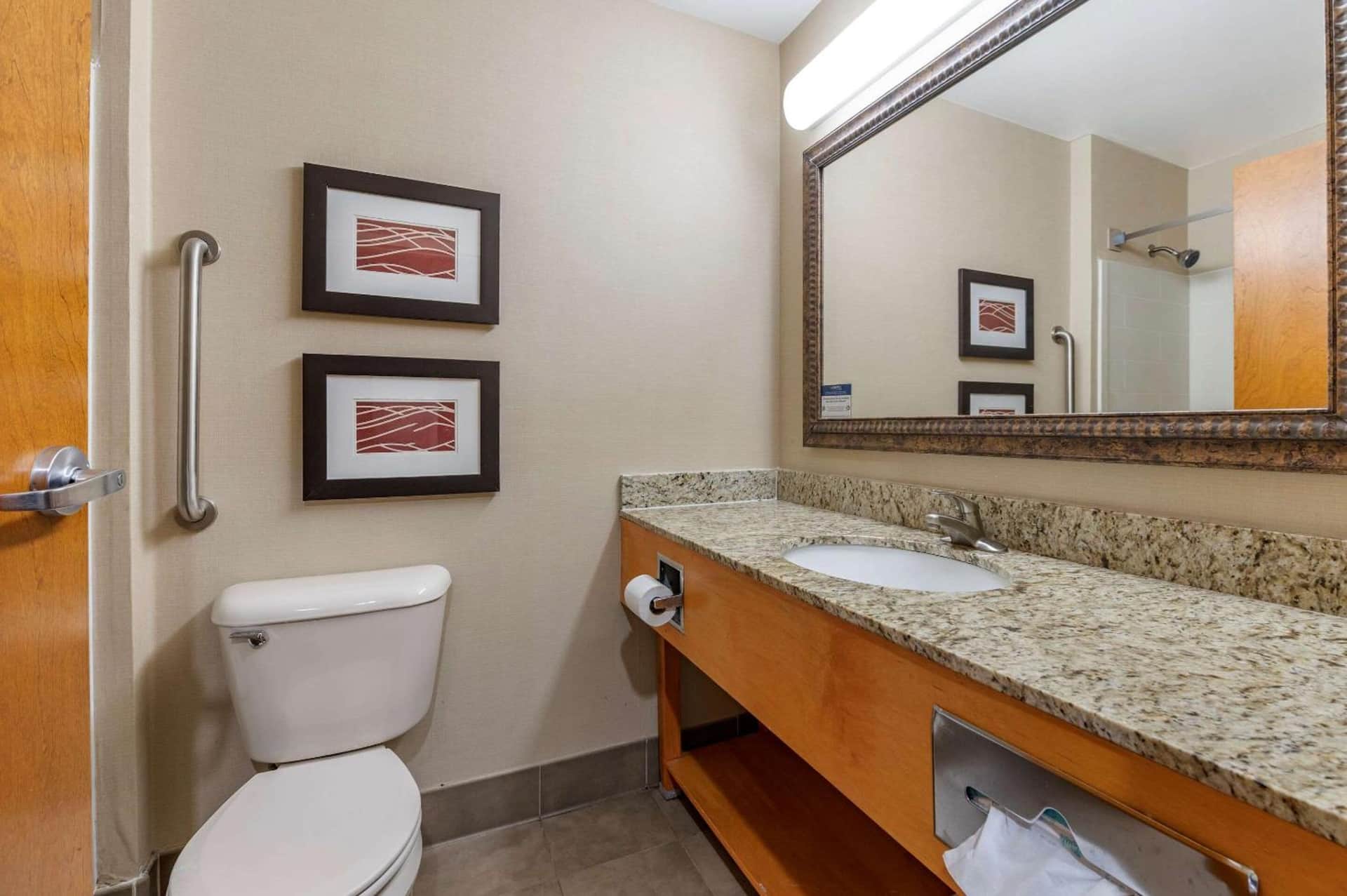 Comfort Inn 4444 Dixie Hwy