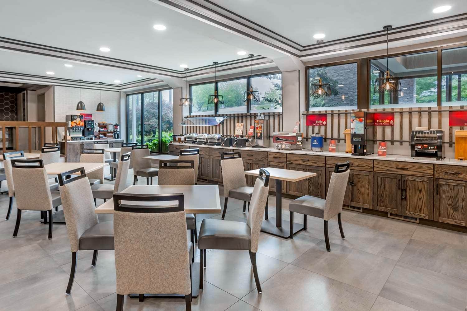 Best Western Plus Heritage Rail Inn & Suites