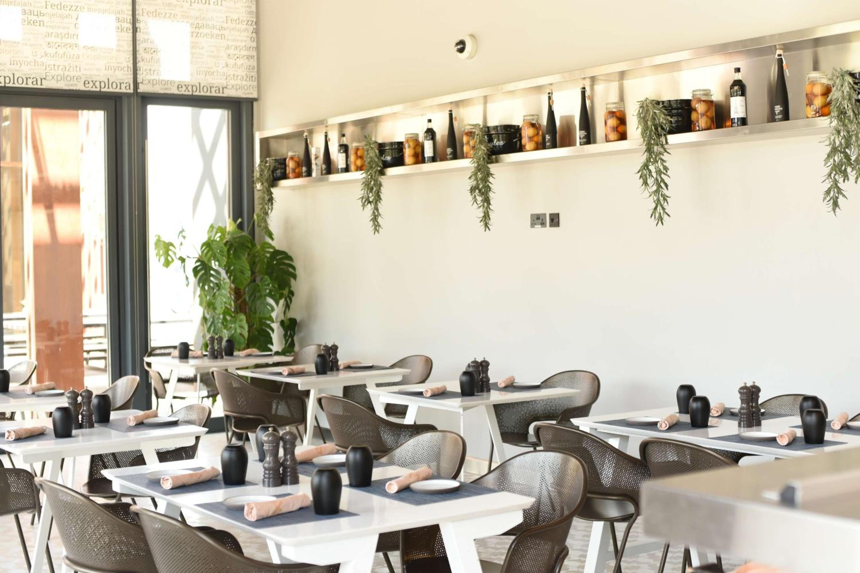 Canopy by Hilton Dubai Al Seef