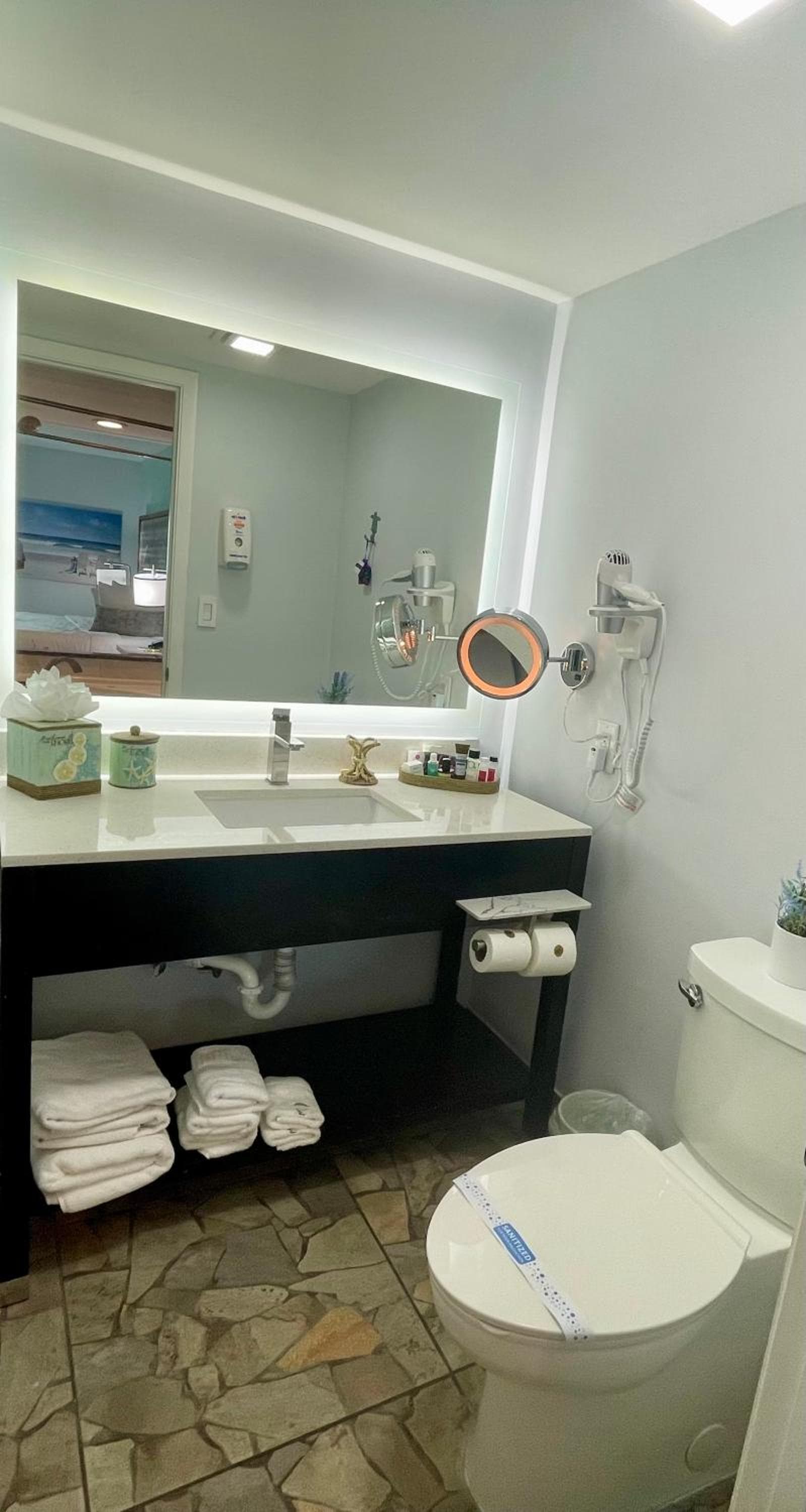 Ocean Sands Beach Boutique Inn