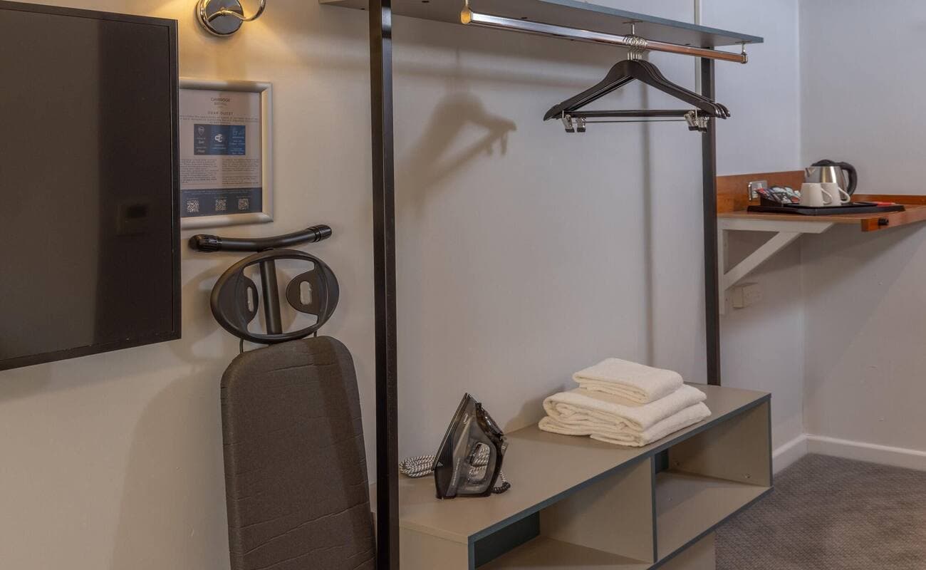 Cambridge Bar Hill Hotel, BW Signature Collection