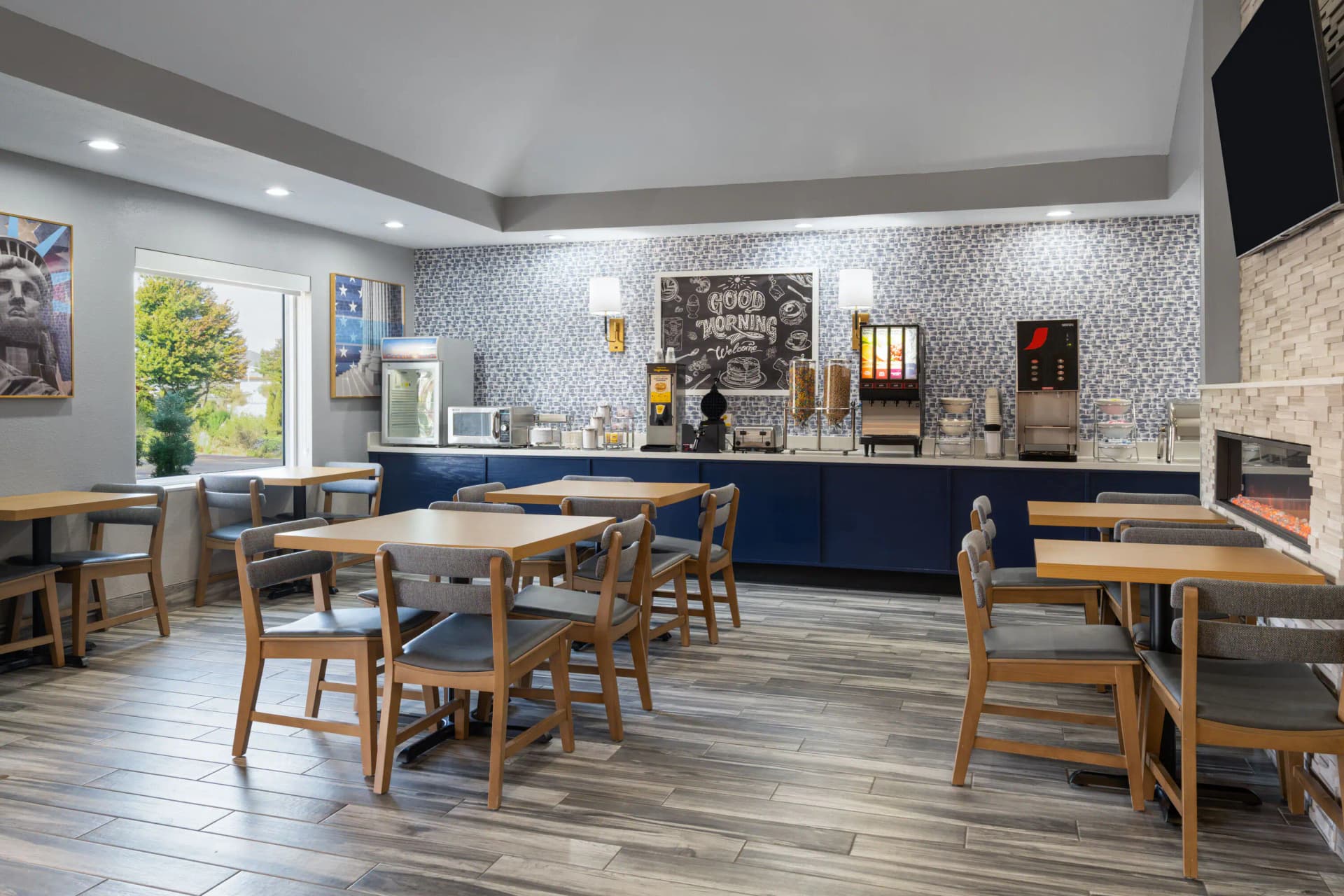 AmericInn by Wyndham Urbana/Champaign University Area