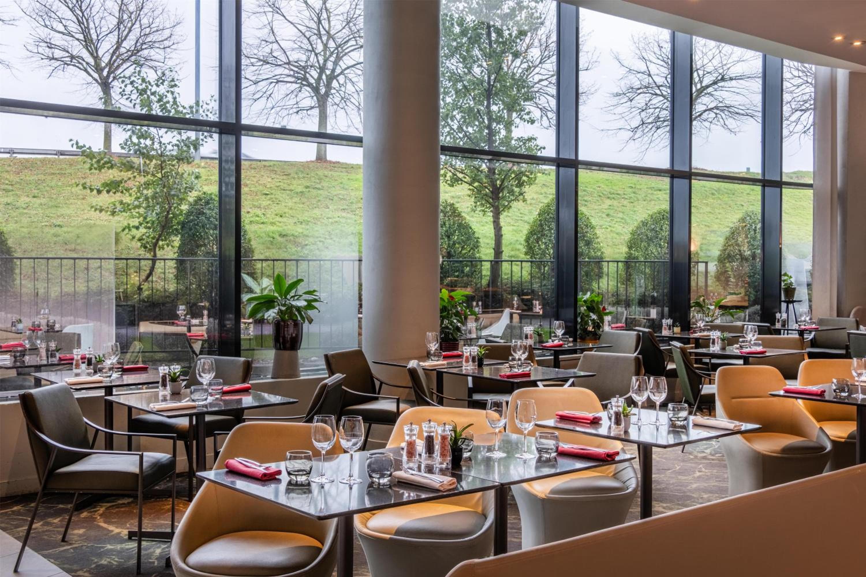 Radisson Blu CDG Airport Terminal Hotel