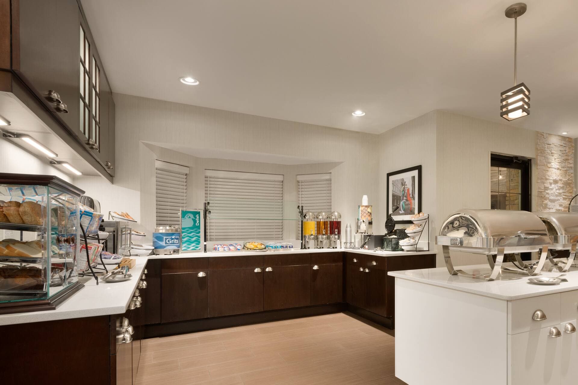 Homewood Suites by Hilton Jacksonville Deerwood Park